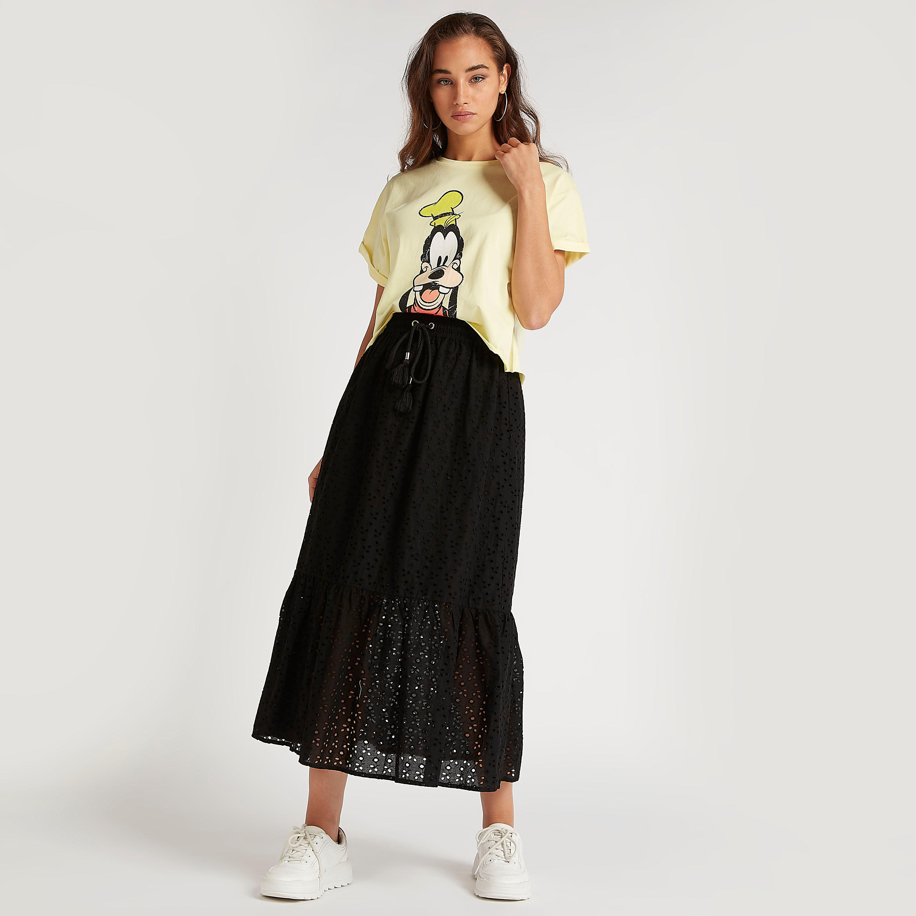 تيشيرت بياقة ضيّقة وأكمام قصيرة وطبعات جوفي-women-clothing-tshirts-image-2