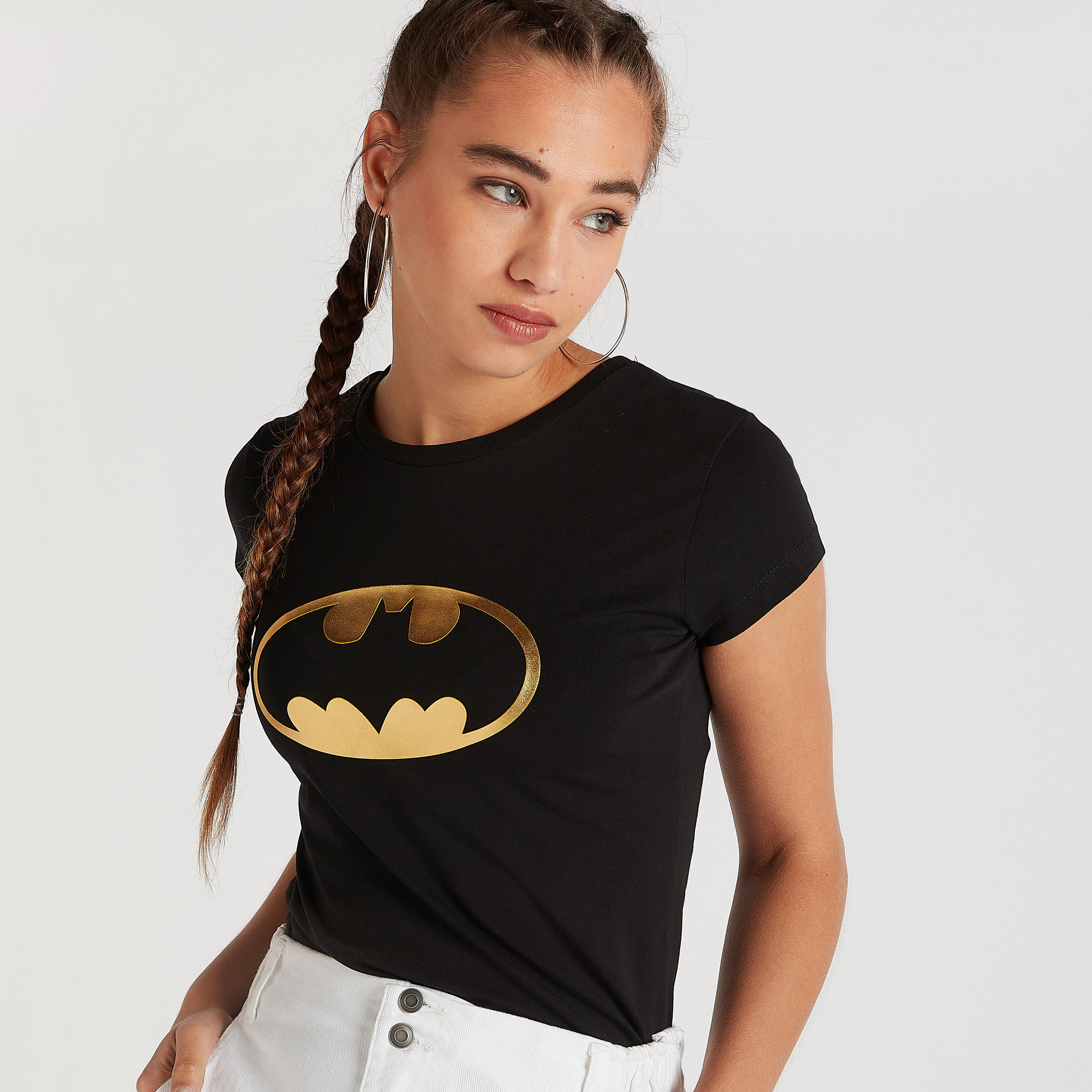 تيشيرت بياقة ضيّقة وأكمام كاب وطبعات باتمان-women-clothing-tshirts-image-1