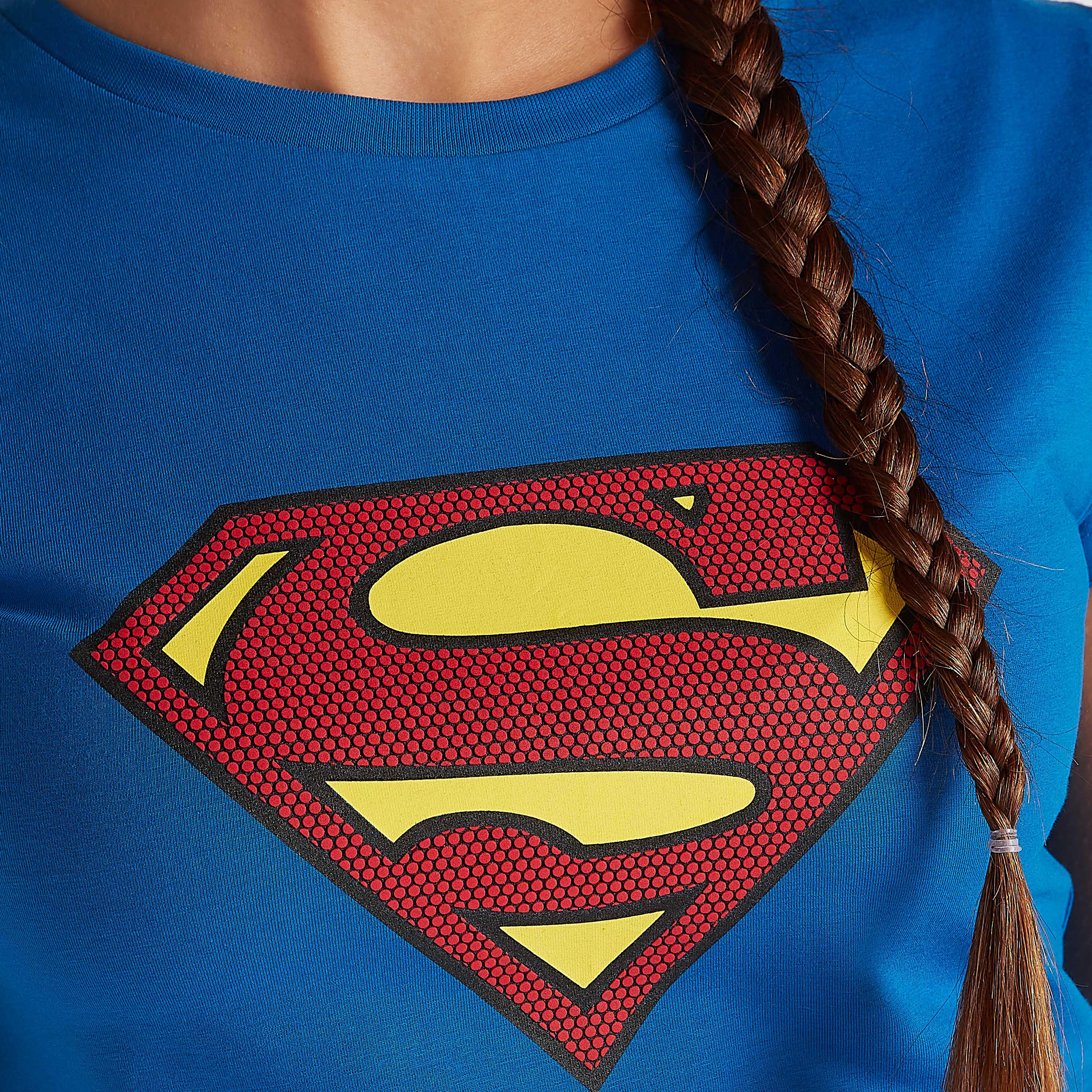 تيشيرت بياقة ضيّقة وأكمام كاب وطبعات سوبر مان-women-clothing-tshirts-image-6