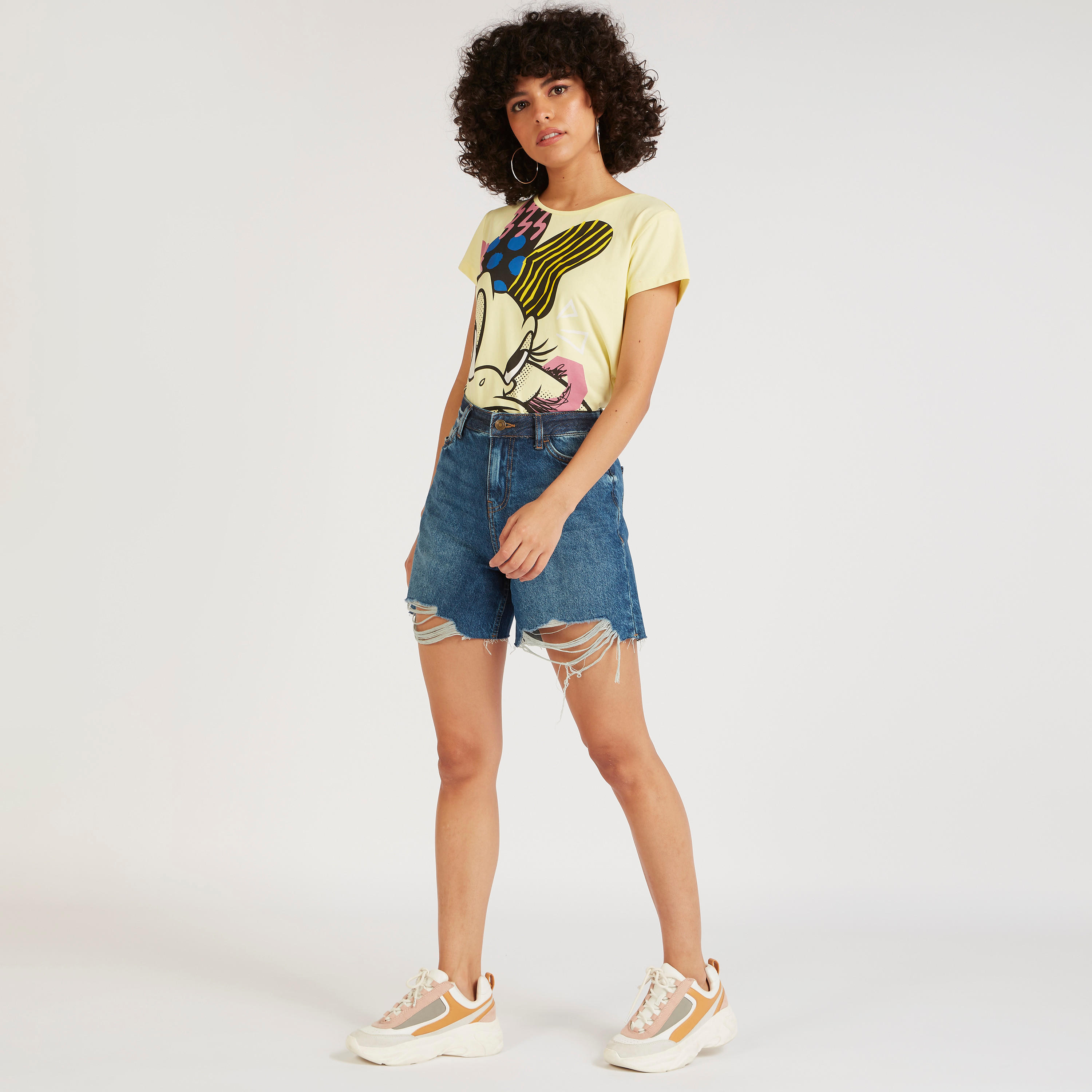 تيشيرت بياقة ضيّقة وأكمام كاب وطَبعات-women-clothing-tshirts-image-2