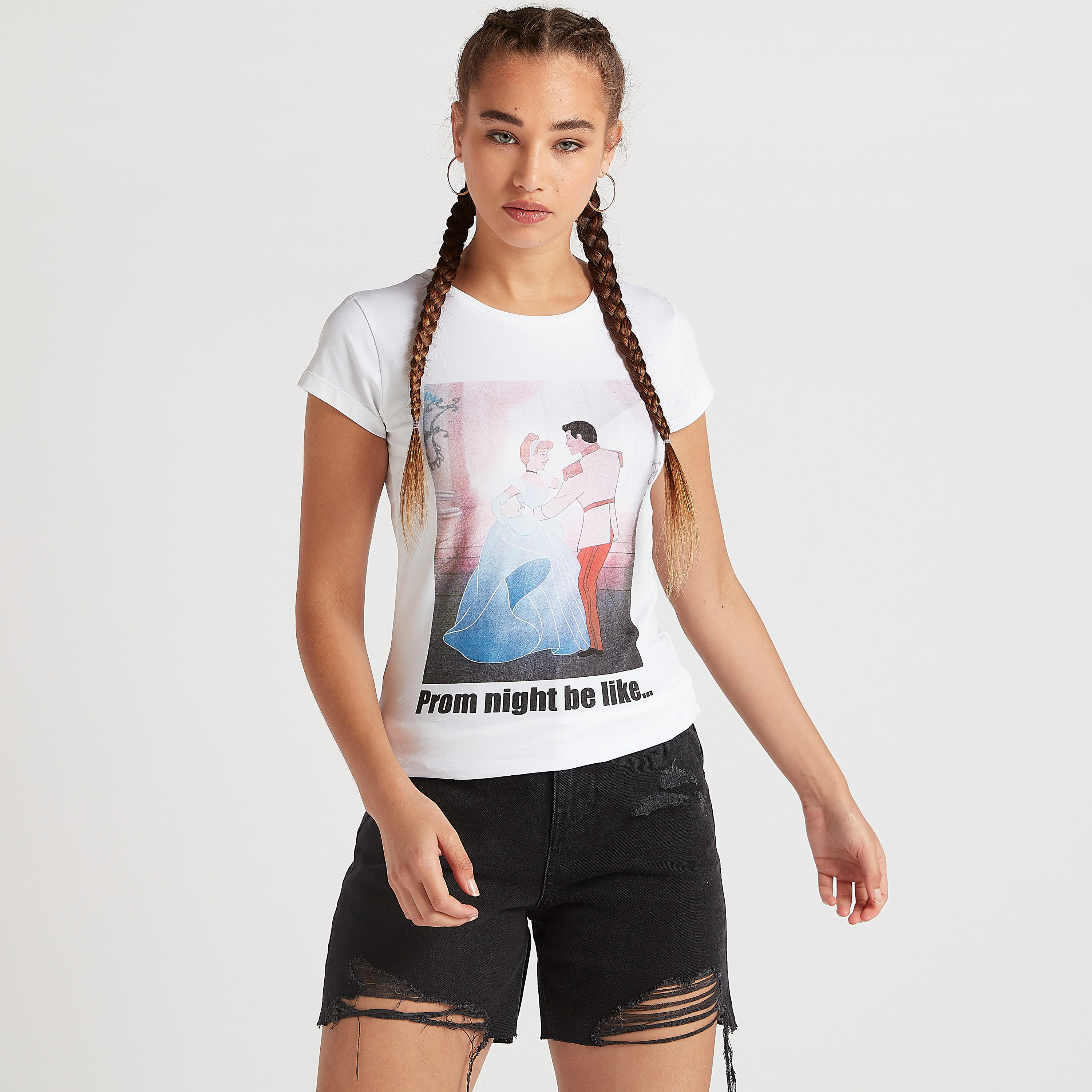 تيشيرت بياقة ضيقة وأكمام كاب وطبعات برينسيس من ديزني-women-clothing-tshirts-image-3