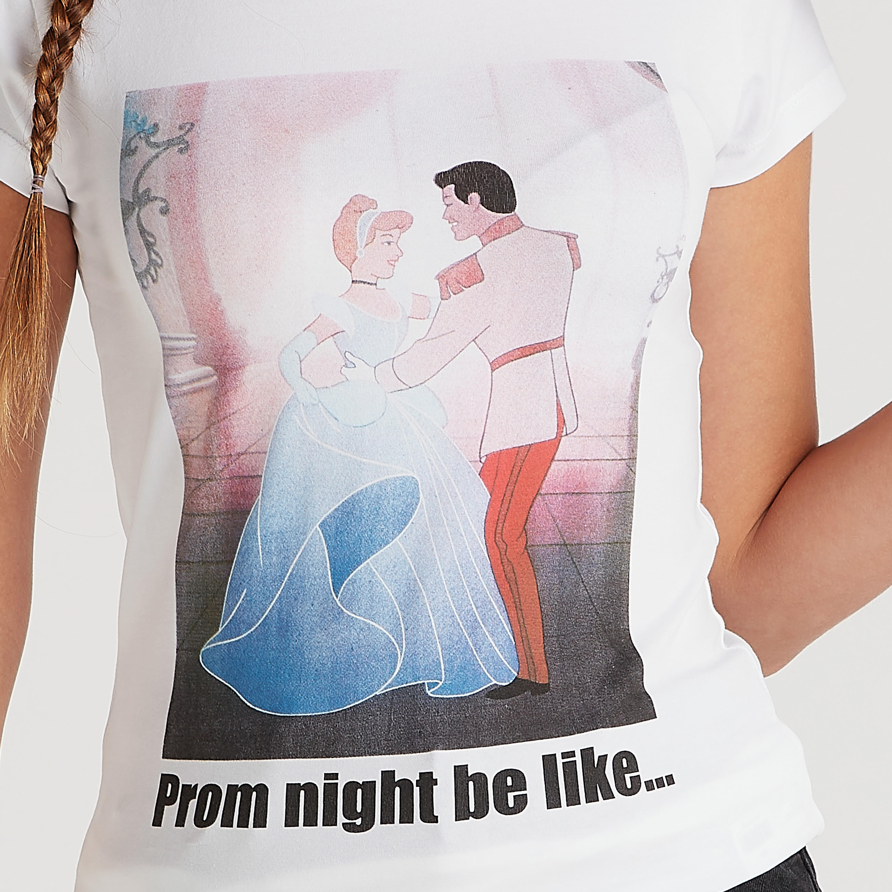 تيشيرت بياقة ضيقة وأكمام كاب وطبعات برينسيس من ديزني-women-clothing-tshirts-image-5