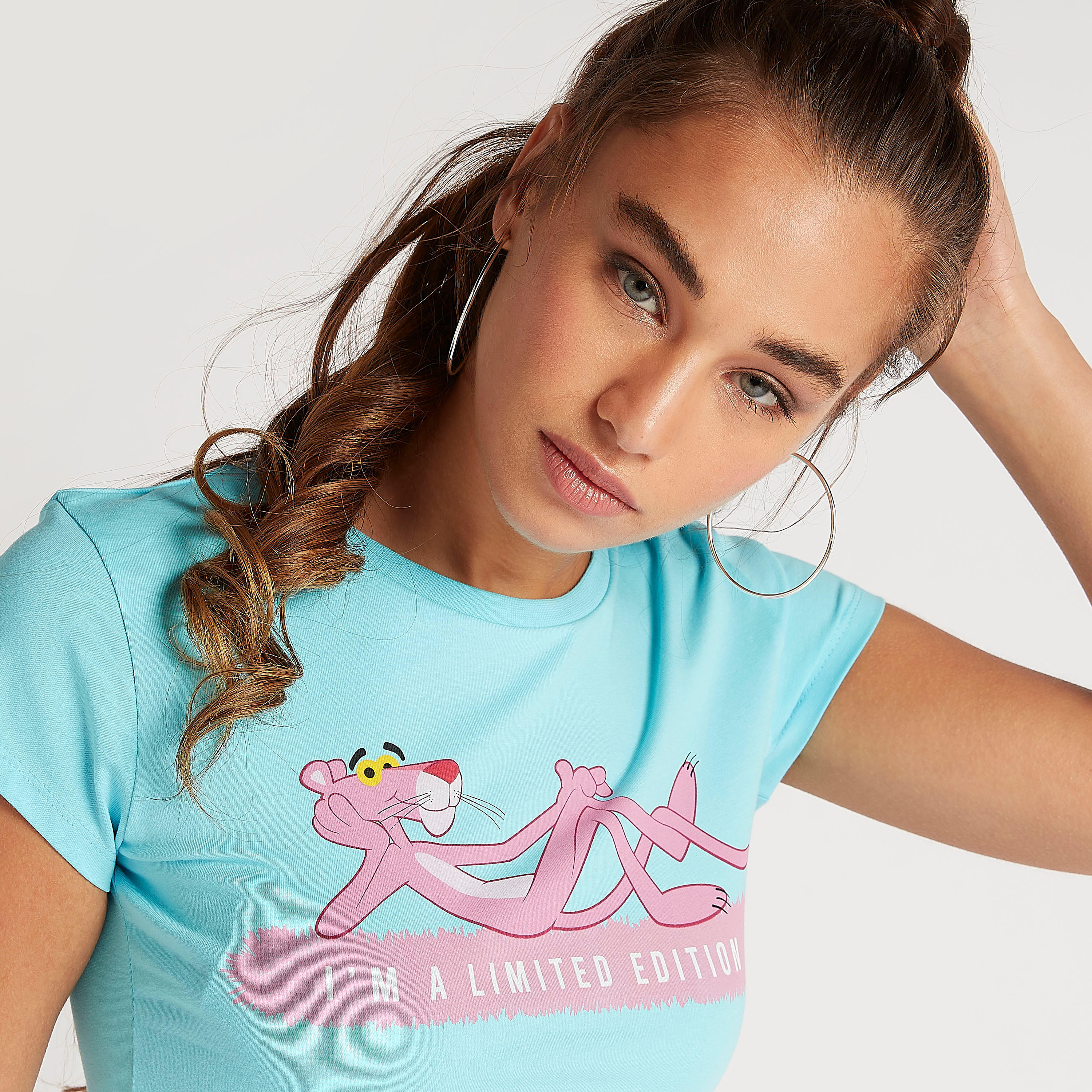 تيشيرت بياقة ضيّقة وأكمام قصيرة وطبعات-women-clothing-tshirts-image-5