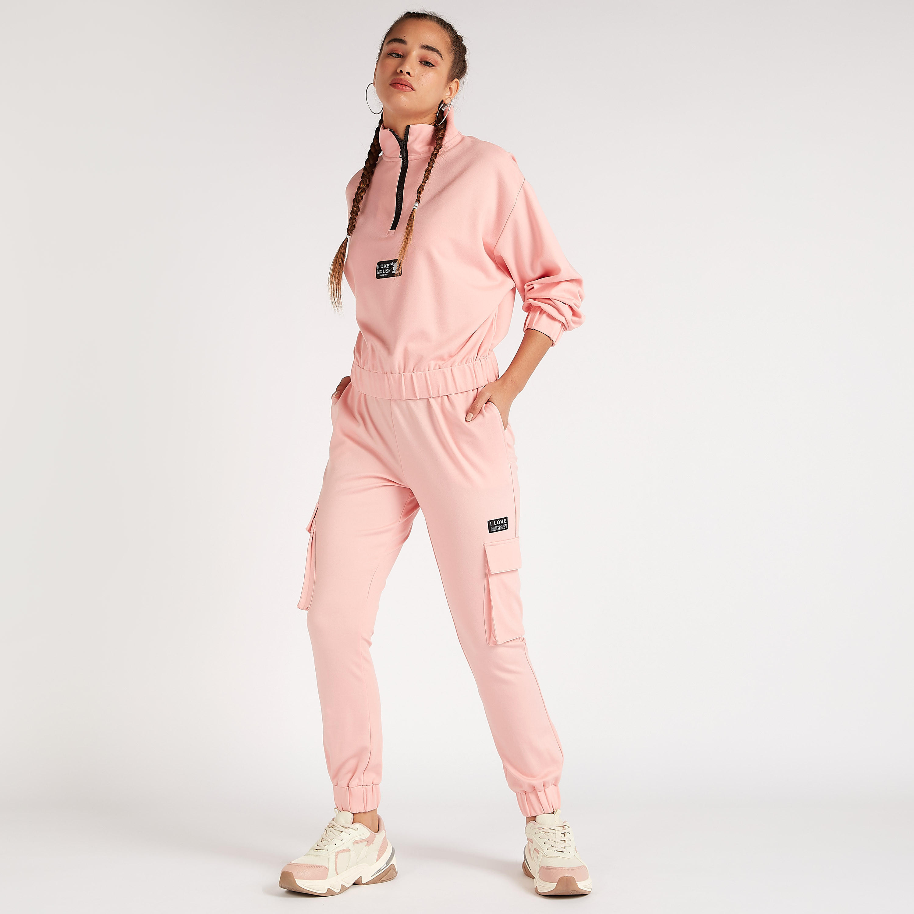 سويت شيرت قصير بطبعات شعار ميكي ماوس وياقة عالية بسحاب-women-winterwear-hoodiesandsweatshirts-sweatshirts-image-4