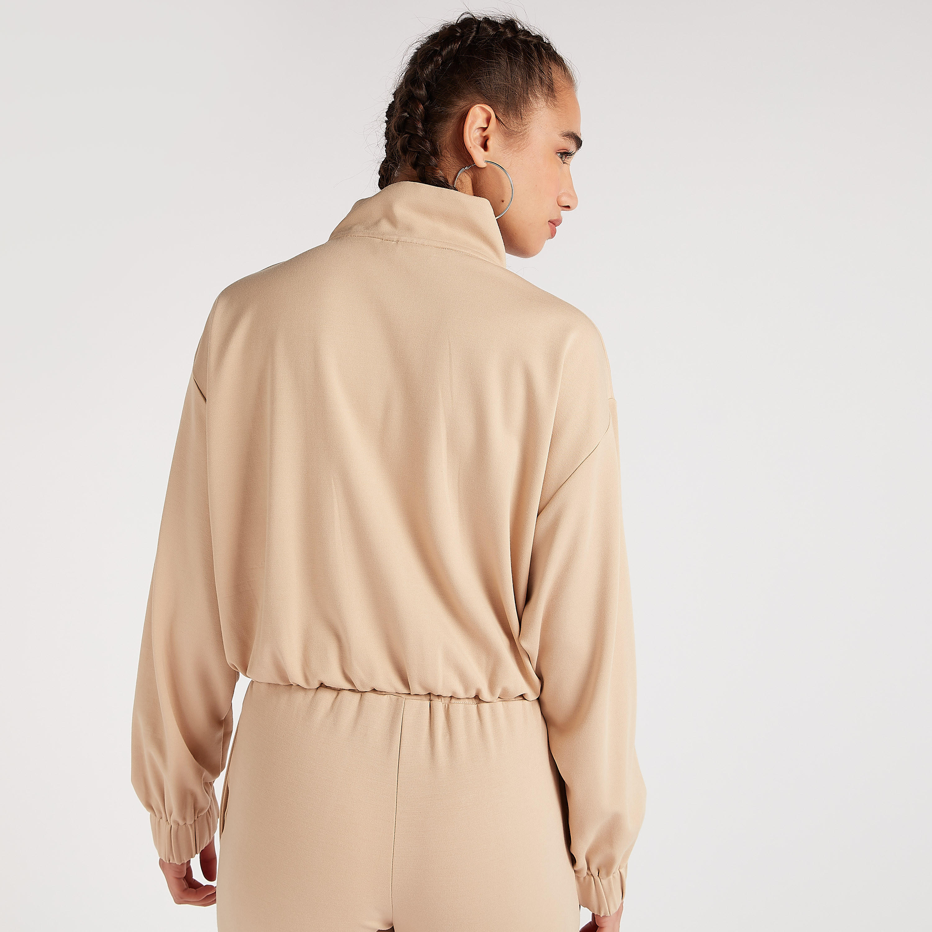 سويت شيرت قصير بزخارف بينوتس وياقة عالية وأكمام طويلة-women-winterwear-hoodiesandsweatshirts-sweatshirts-image-2