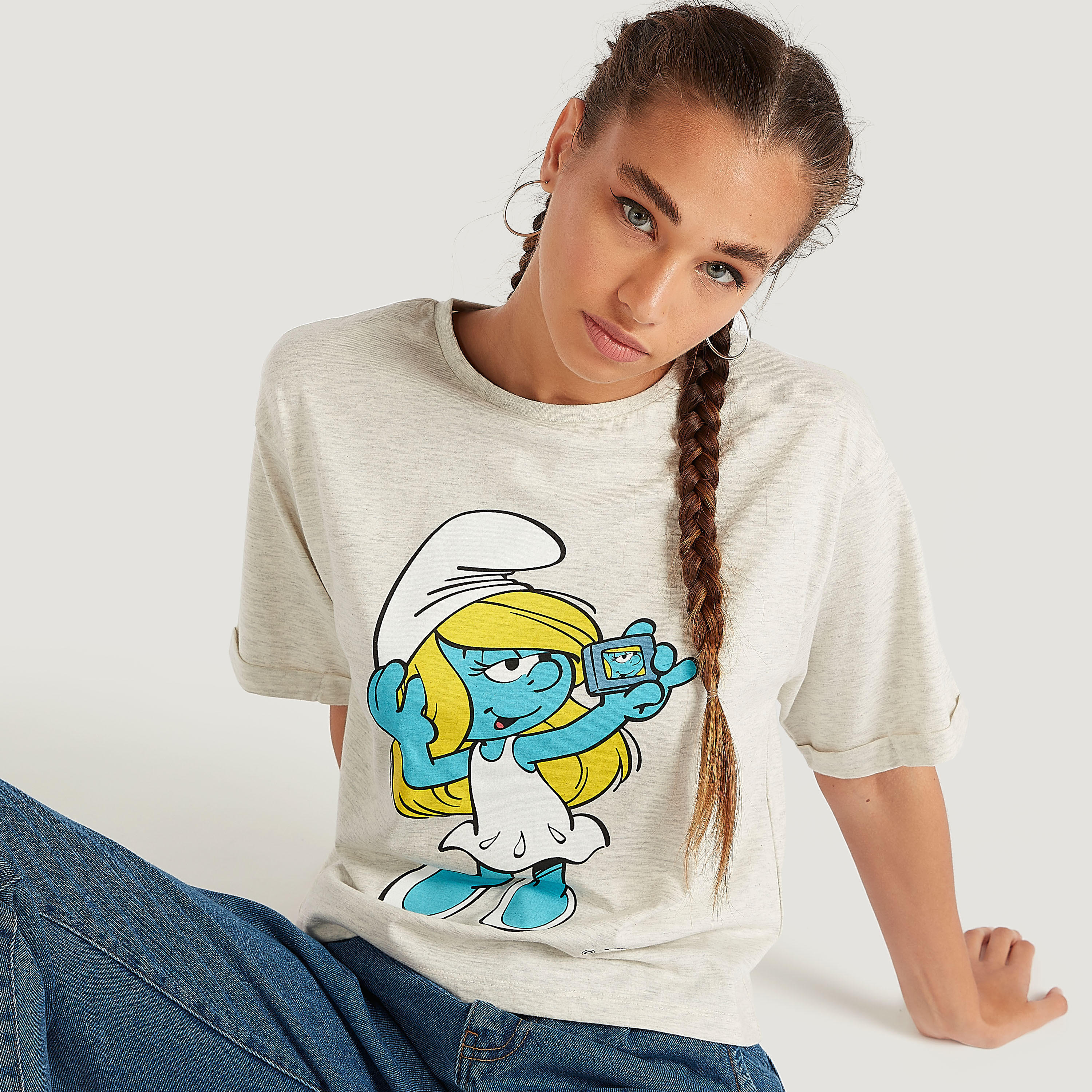 تيشيرت بياقة ضيّقة وأكمام قصيرة وطبعات-women-clothing-tshirts-image-1