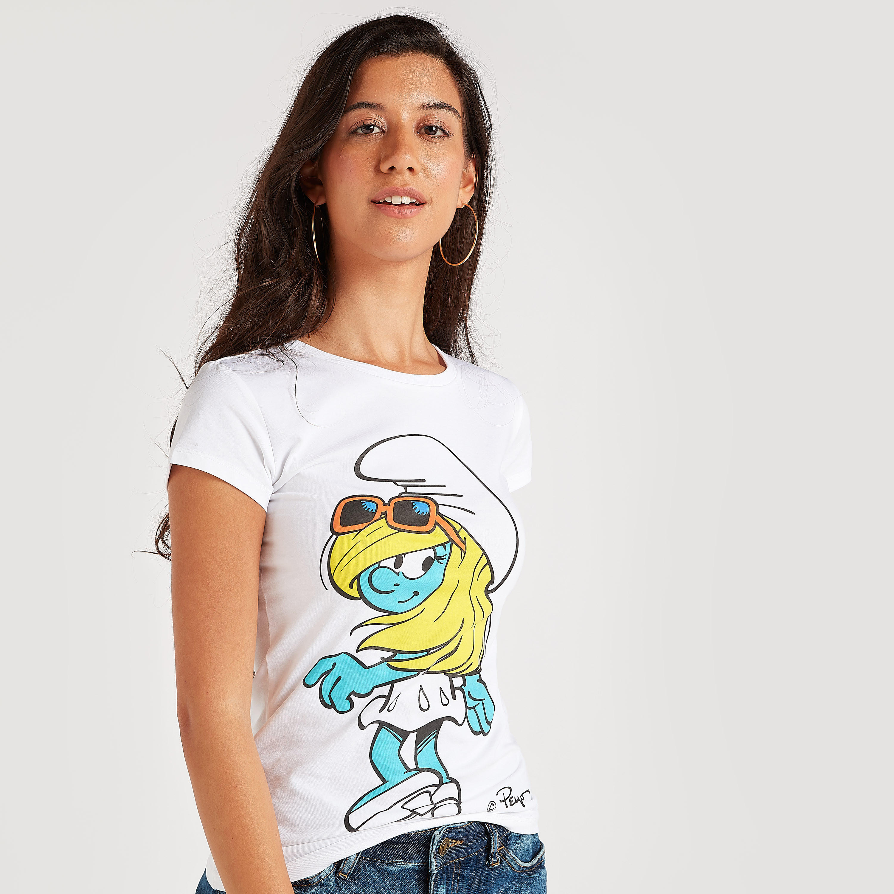 تيشيرت بياقة ضيّقة وأكمام كاب وطبعات ذي سمورفز-women-clothing-tshirts-image-5