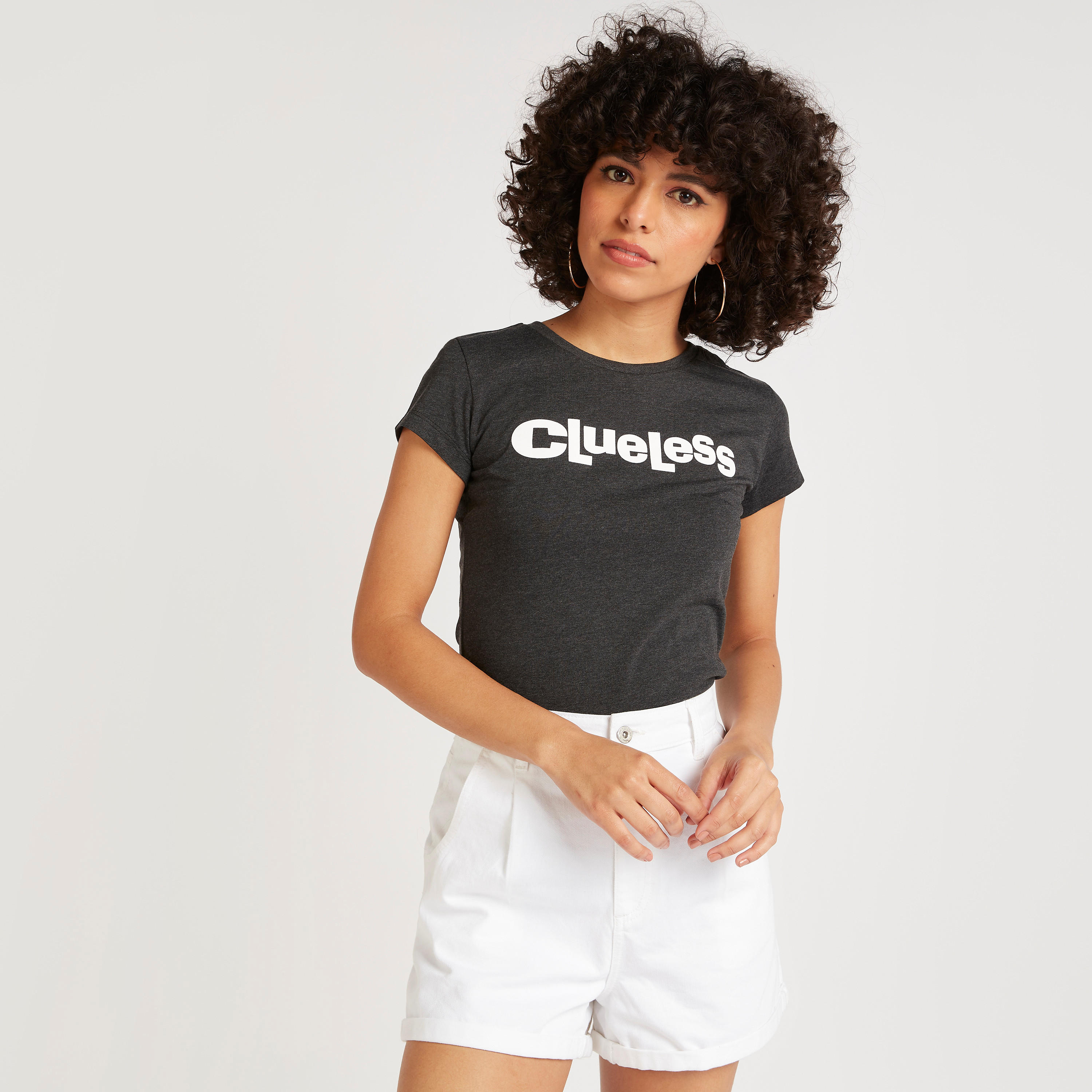 تيشيرت بياقة ضيّقة وأكمام كاب وطبعات-women-clothing-tshirts-image-5
