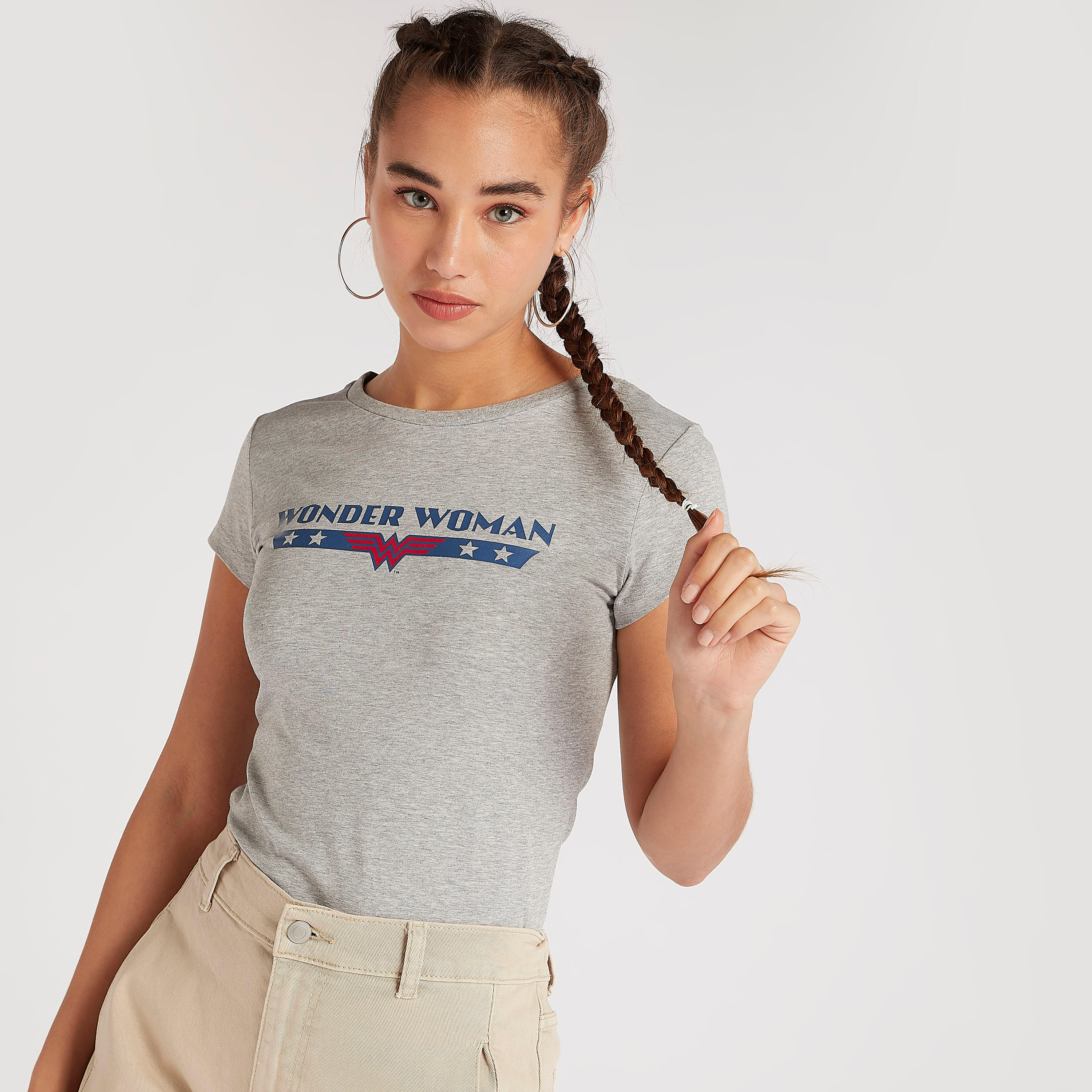 تيشيرت بياقة ضيقة وأكمام كاب وطبعات-women-clothing-tshirts-image-1