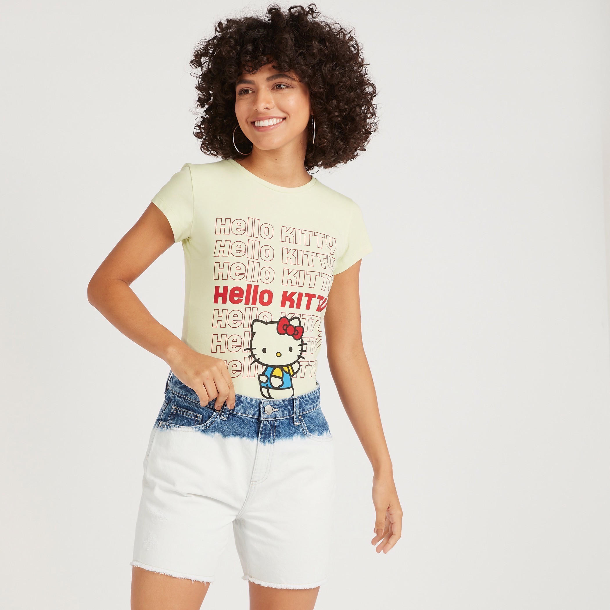 تيشيرت بياقة ضيقة وأكمام كاب وطبعات هالو كيتي-women-clothing-tshirts-image-1