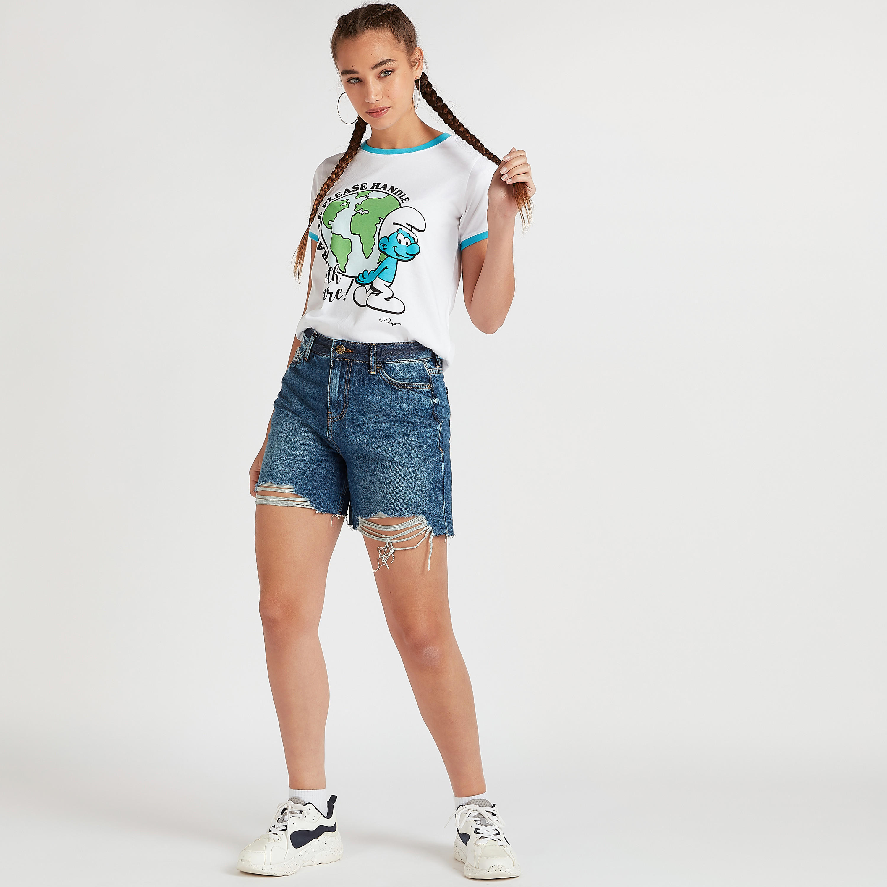 تيشيرت بياقة ضيّقة وأكمام قصيرة وطبعات ذي سمورفز-women-clothing-tshirts-image-3