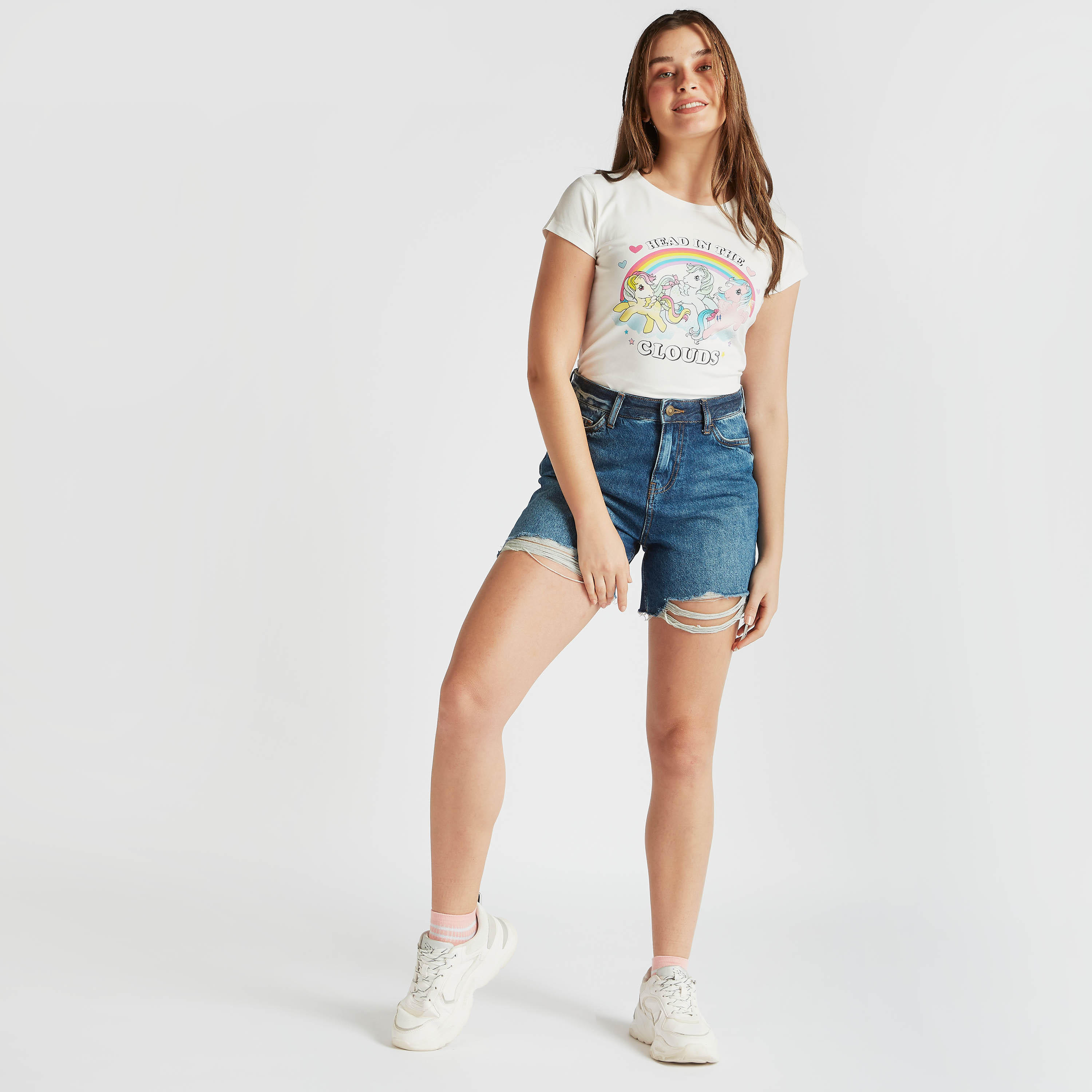 تيشيرت بياقة ضيّقة وأكمام قصيرة وطبعات يونيكورن-women-clothing-tshirts-image-2