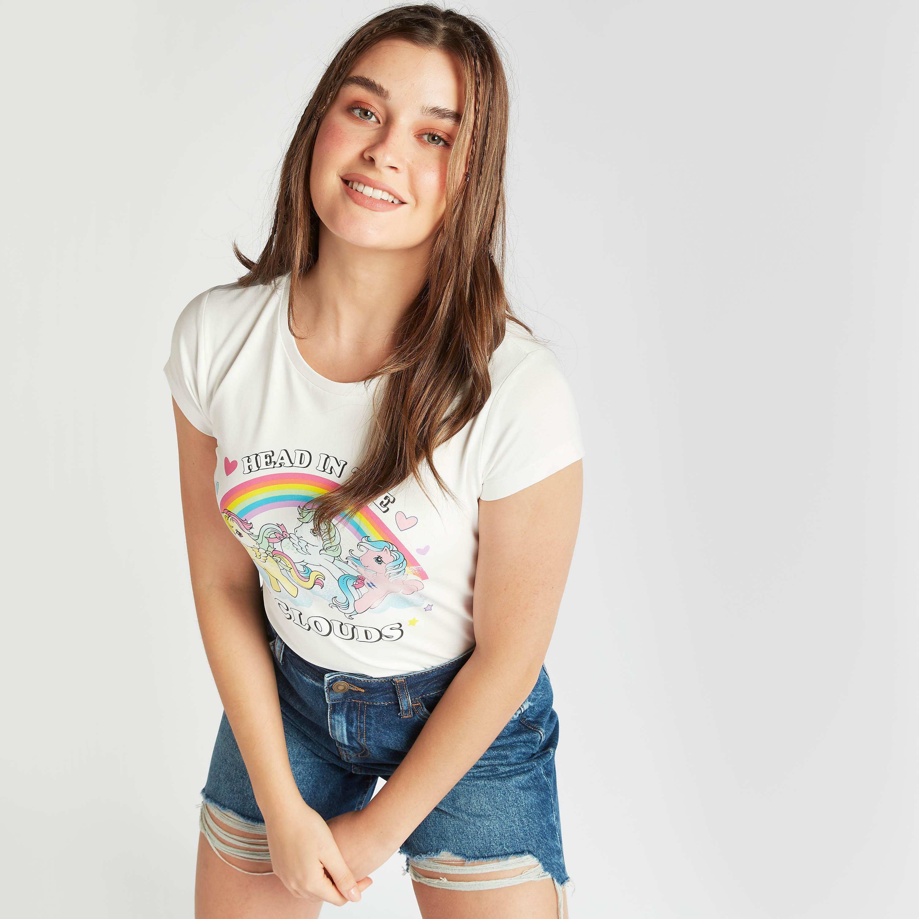 تيشيرت بياقة ضيّقة وأكمام قصيرة وطبعات يونيكورن-women-clothing-tshirts-image-5