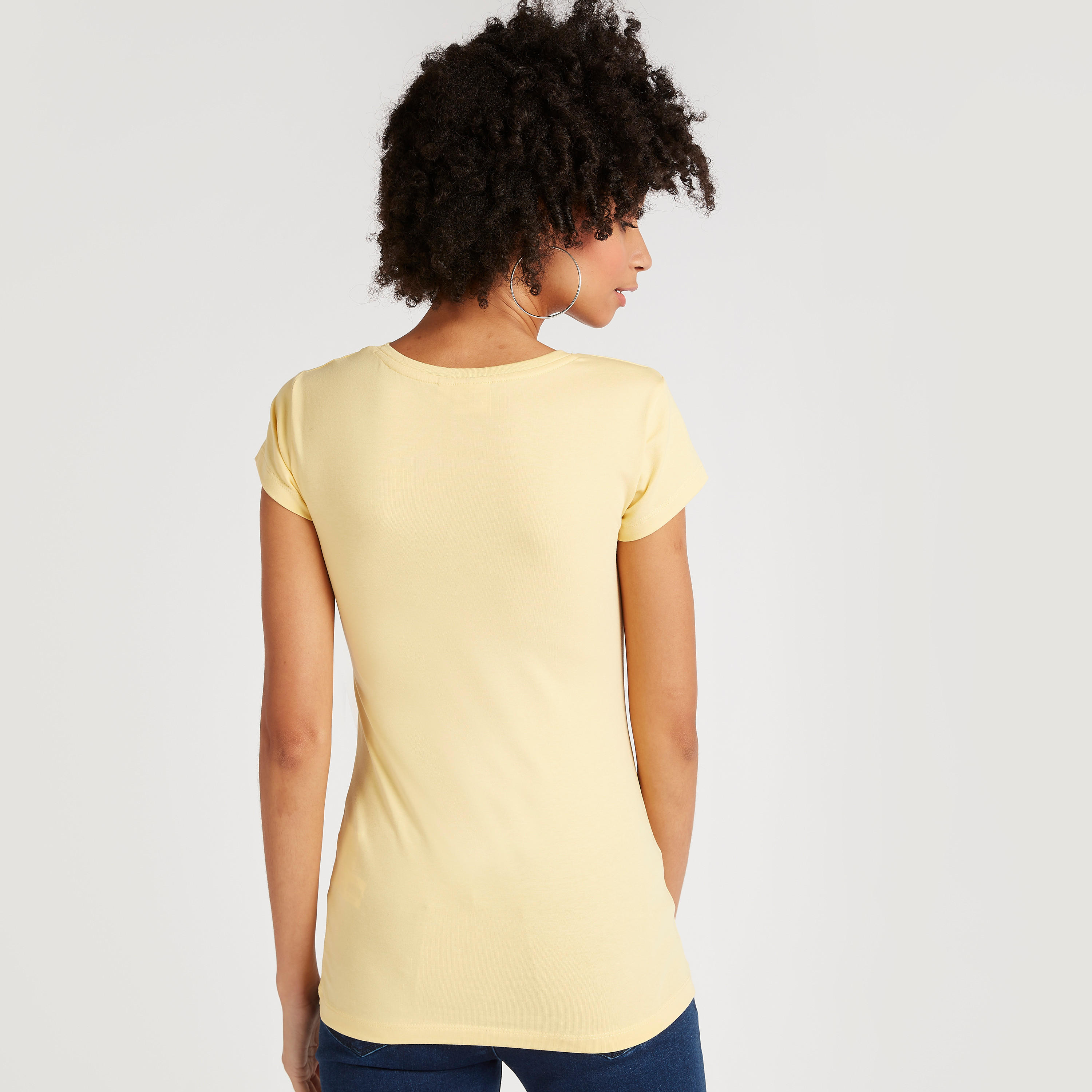 تيشيرت بياقة ضيقة وأكمام كاب وطبعات هاللو كيتي-women-clothing-tshirts-image-1