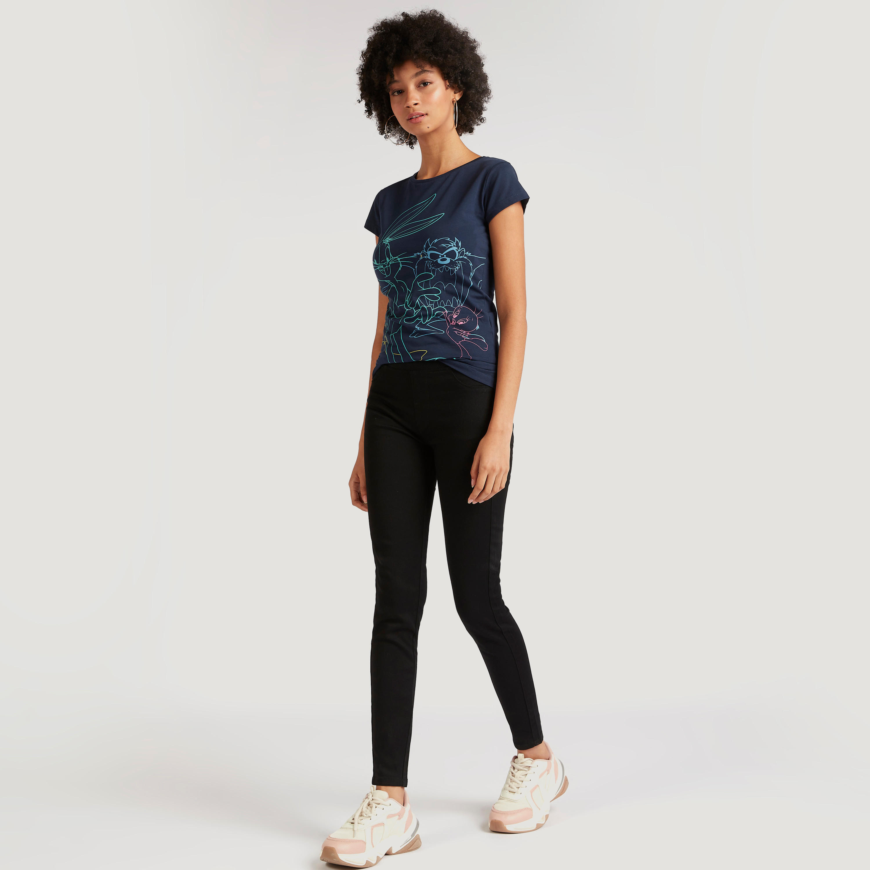 تيشيرت بياقة ضيقة وأكمام كاب وطبعات لوني تيونر-women-clothing-tshirts-image-2