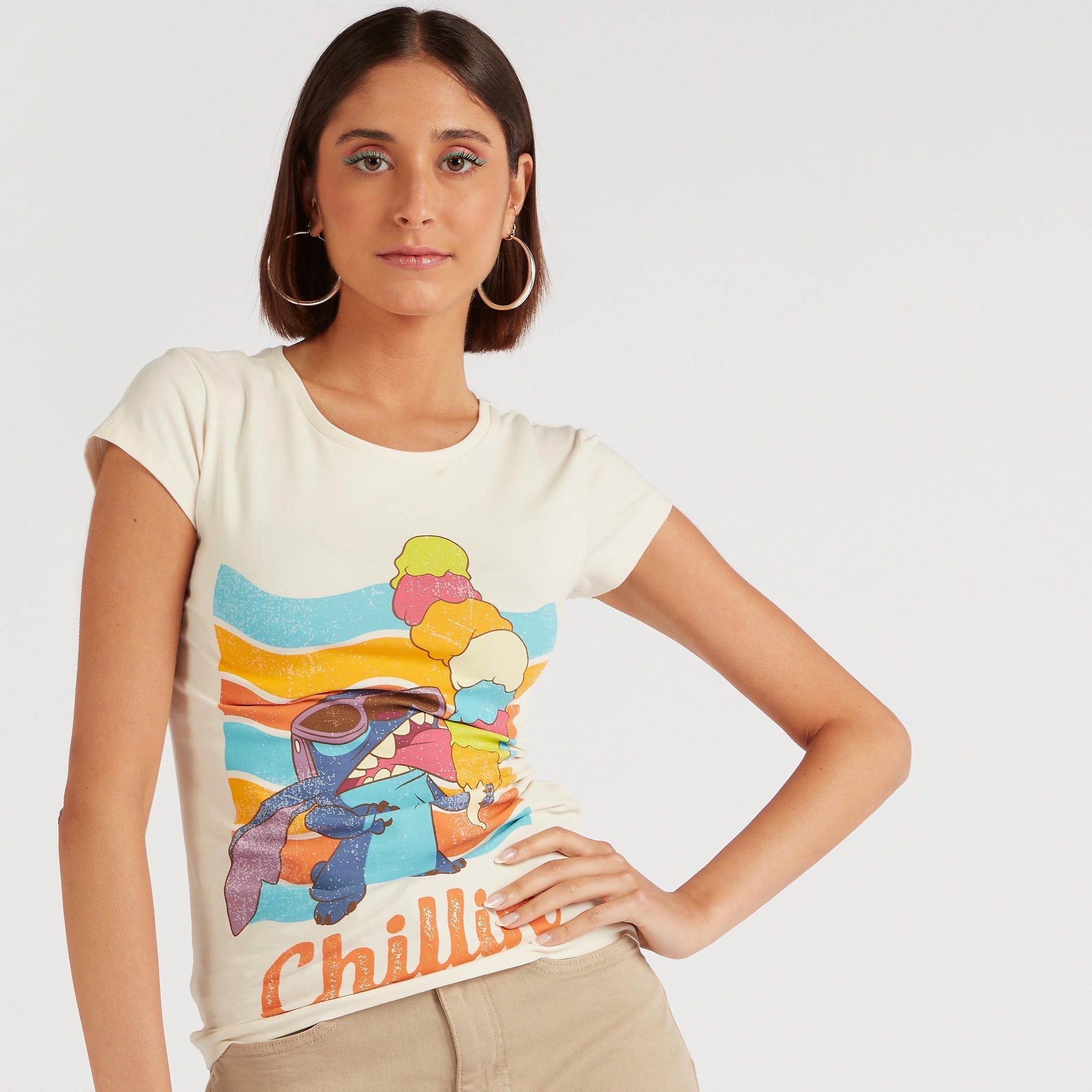 تيشيرت بياقة ضيقة وأكمام كاب وطبعات-women-clothing-tshirts-image-1