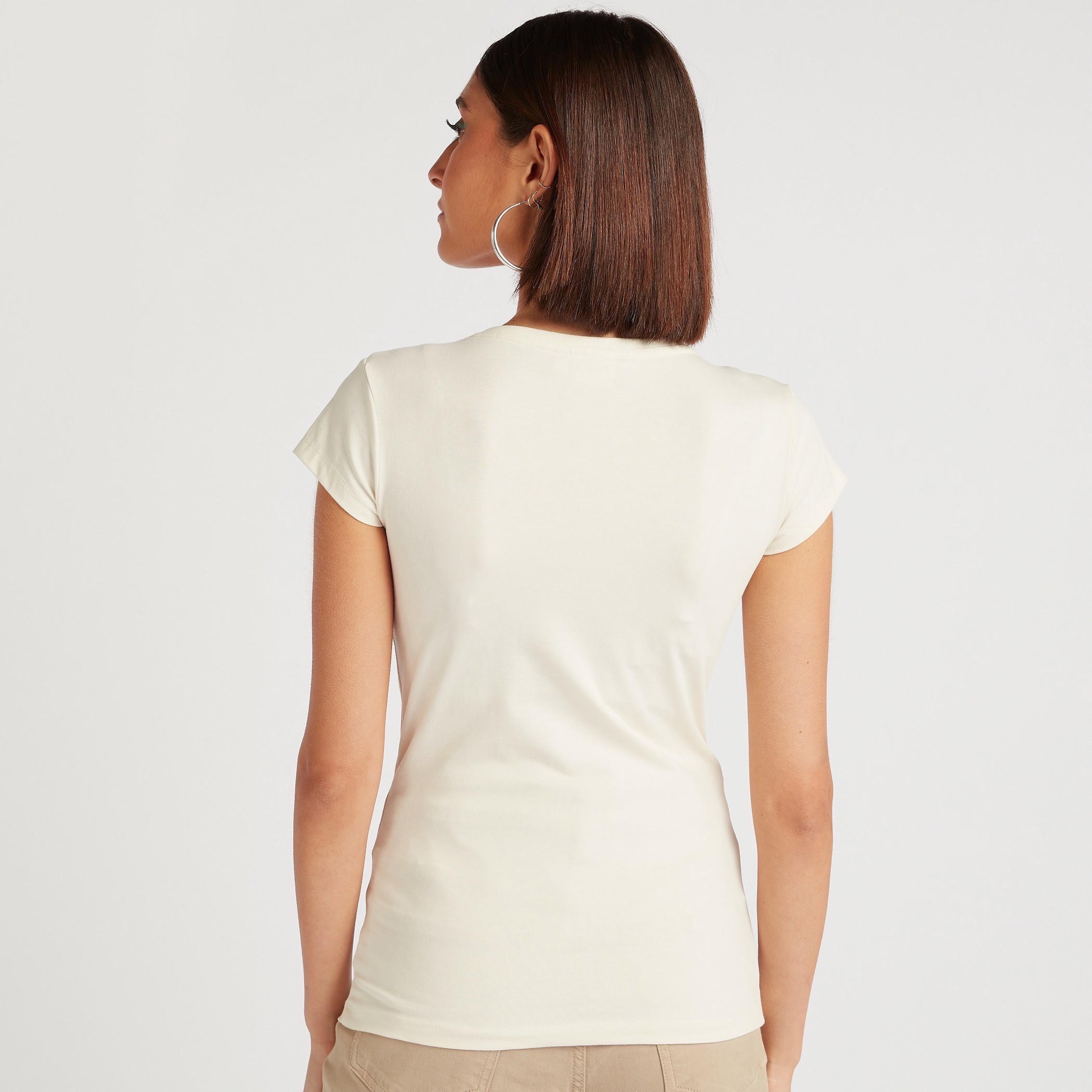 تيشيرت بياقة ضيقة وأكمام كاب وطبعات-women-clothing-tshirts-image-4