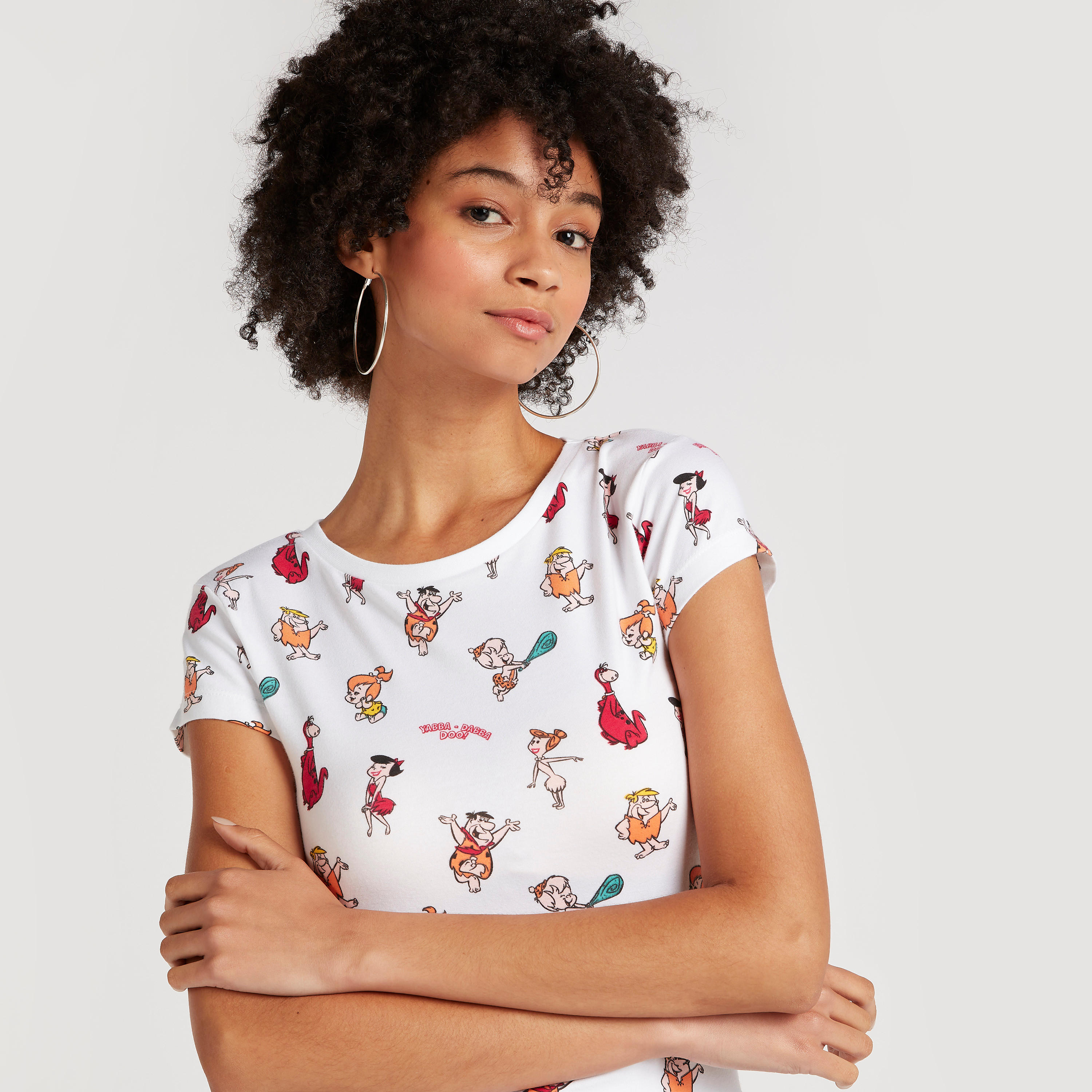 تيشيرت بياقة مستديرة وأكمام كاب وطبعات-women-clothing-tshirts-image-3