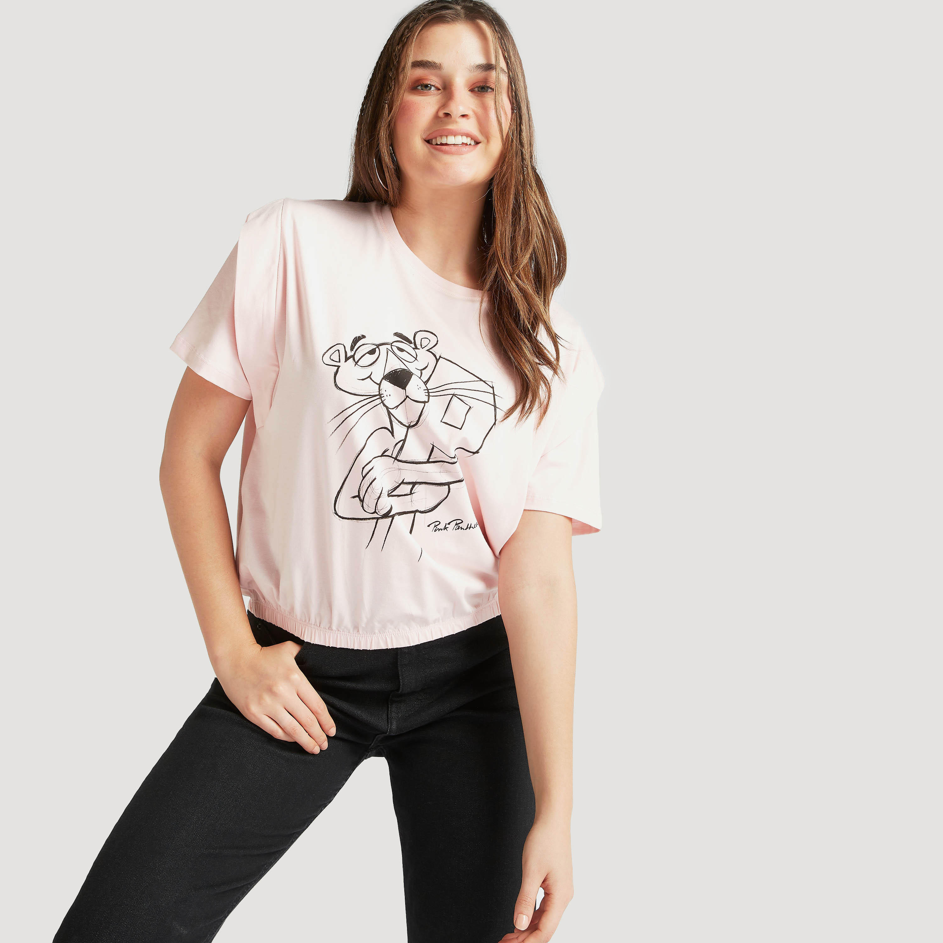 تيشيرت بياقة مستديرة وأكمام قصيرة وطبعات بينك بانتر-women-clothing-tshirts-image-1