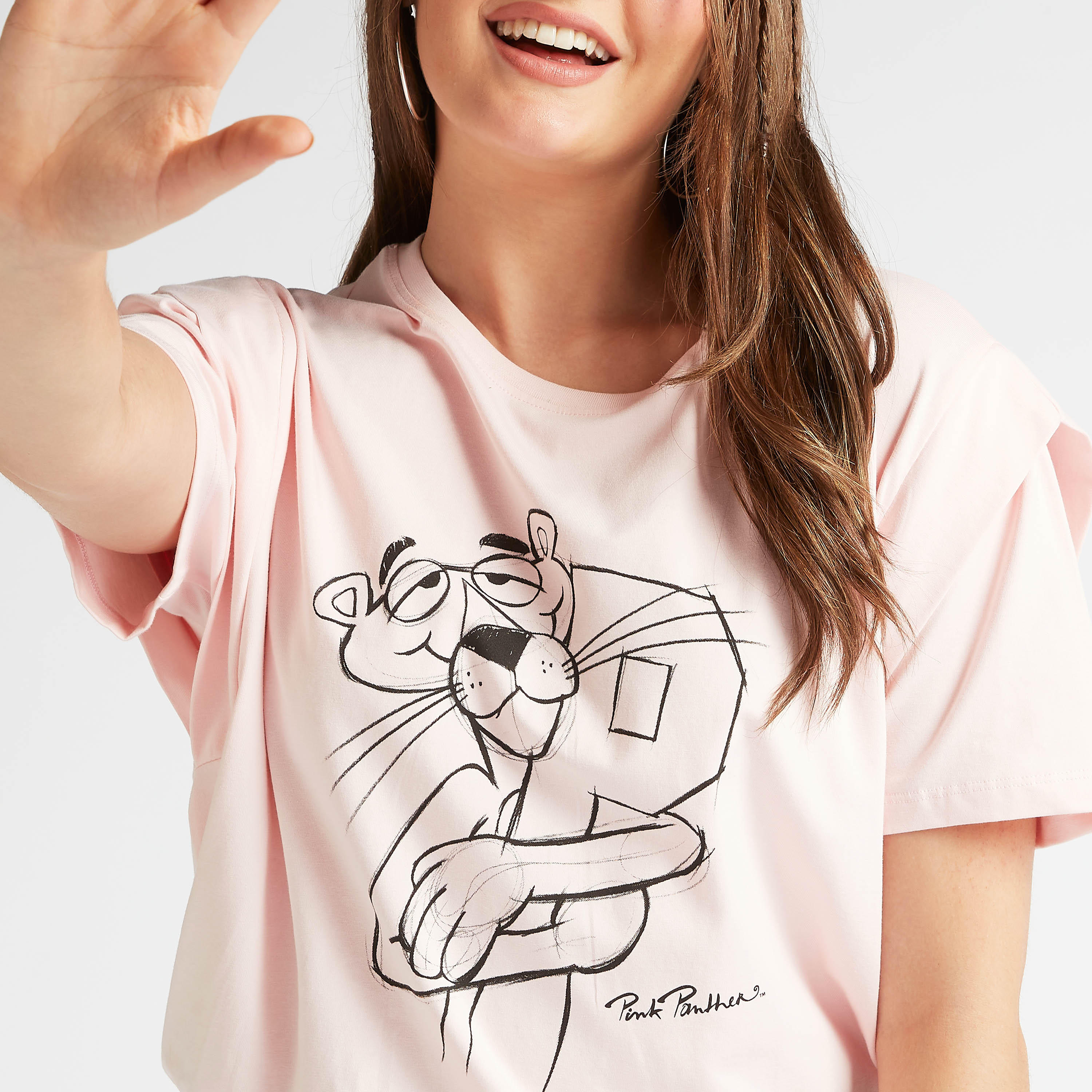تيشيرت بياقة مستديرة وأكمام قصيرة وطبعات بينك بانتر-women-clothing-tshirts-image-3