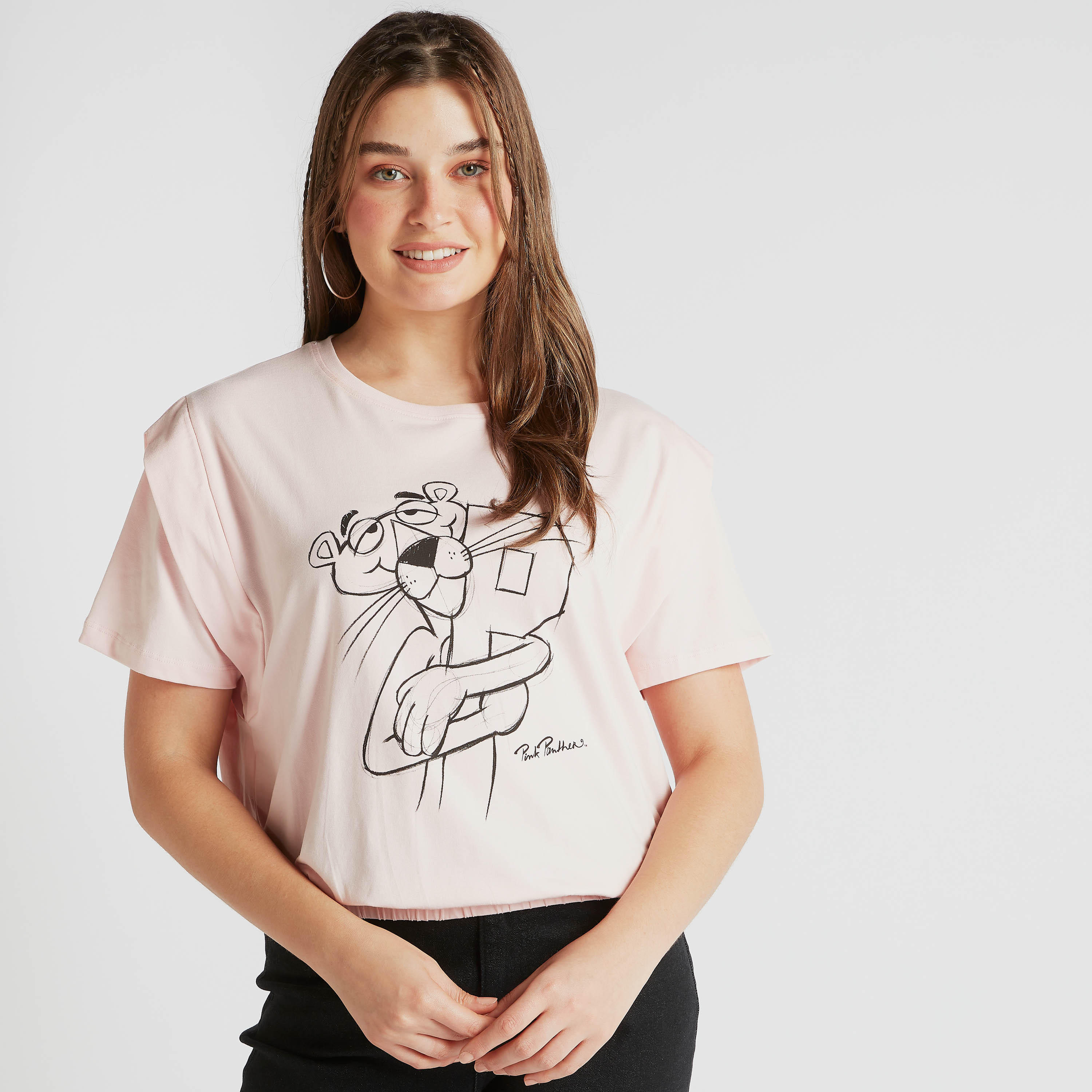 تيشيرت بياقة مستديرة وأكمام قصيرة وطبعات بينك بانتر-women-clothing-tshirts-image-5
