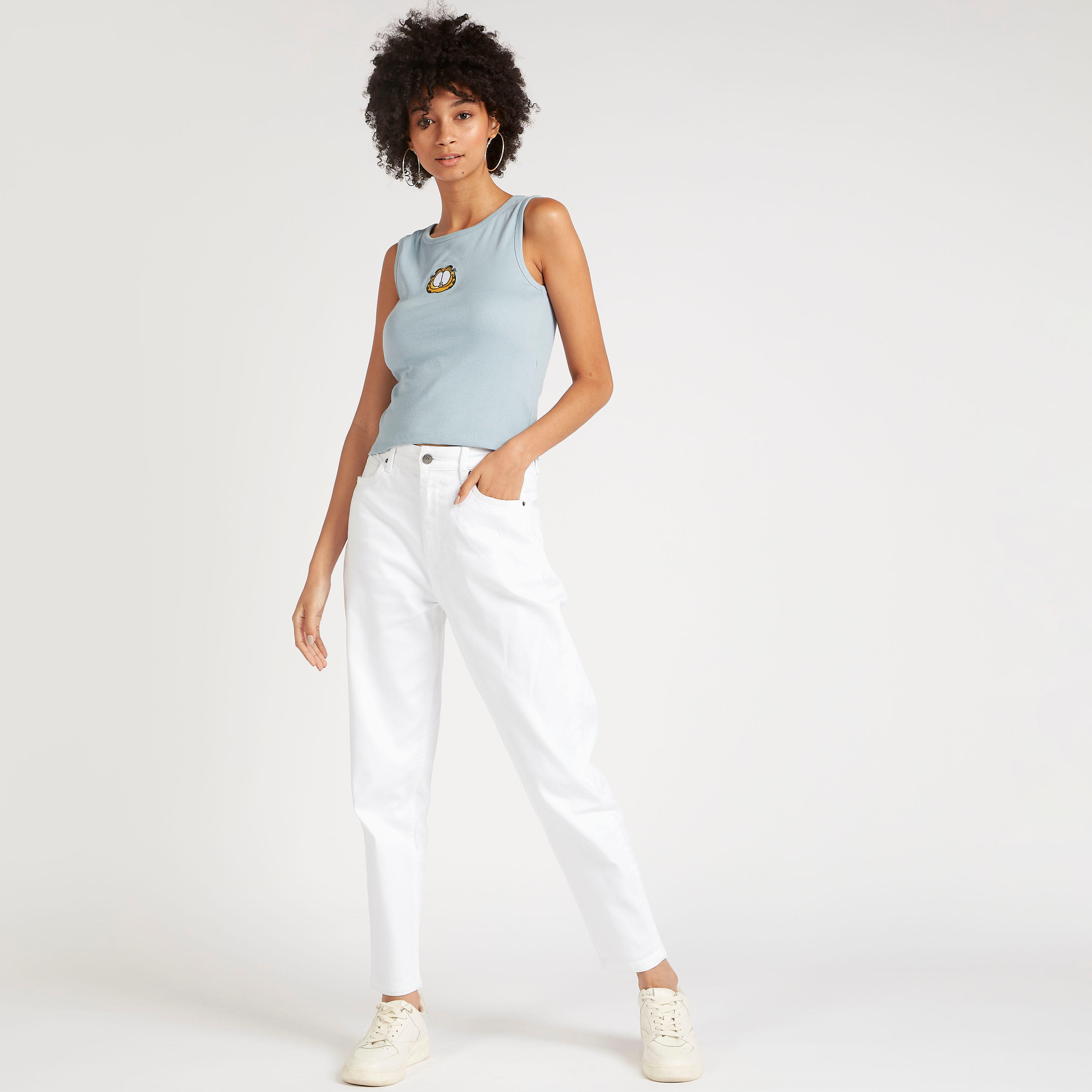 تيشيرت دون أكمام بياقة مستديرة وطبعات غارفيلد-women-clothing-tshirts-image-4