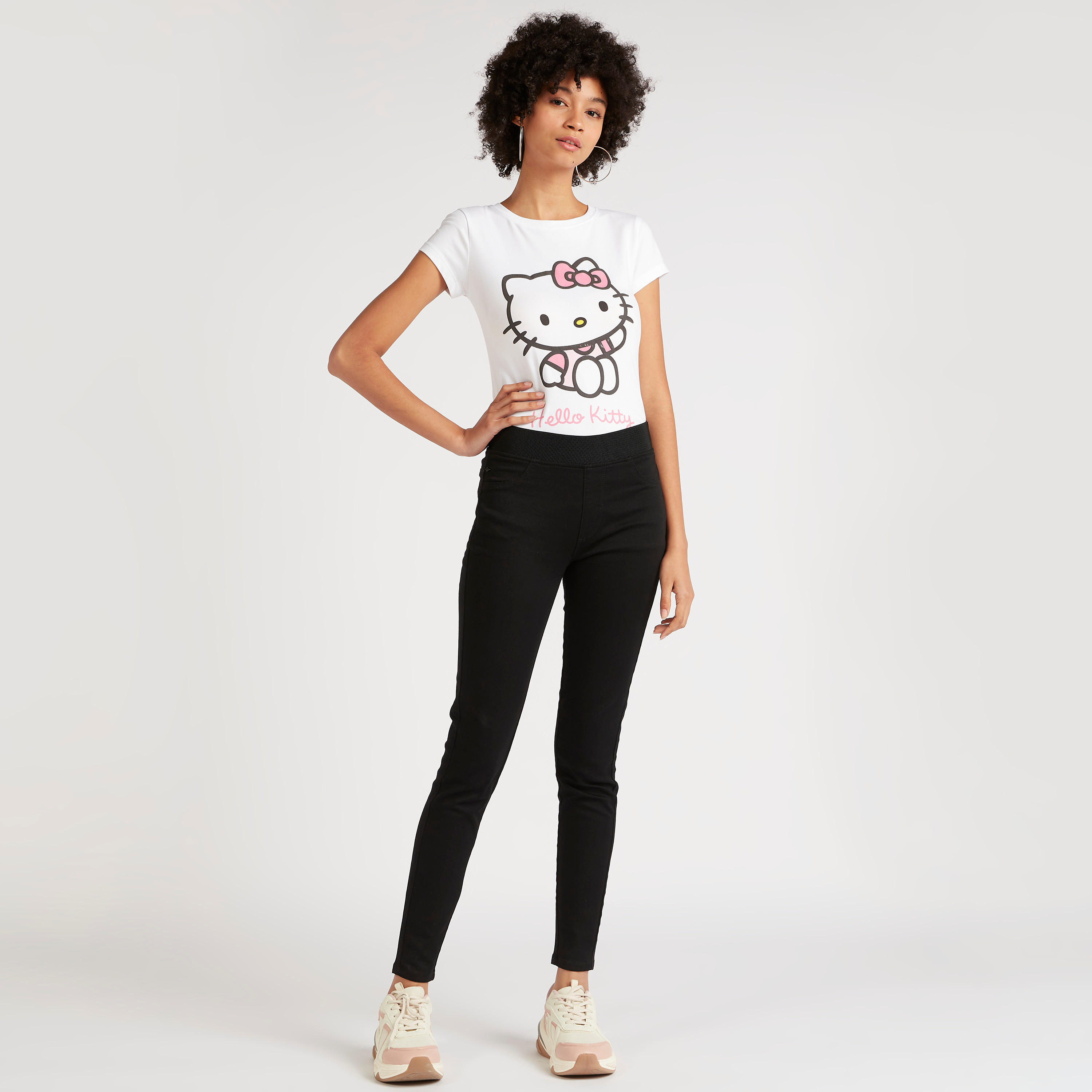 تيشيرت بياقة ضيّقة وأكمام كاب وطبعات هالو كيتي-women-clothing-tshirts-image-2