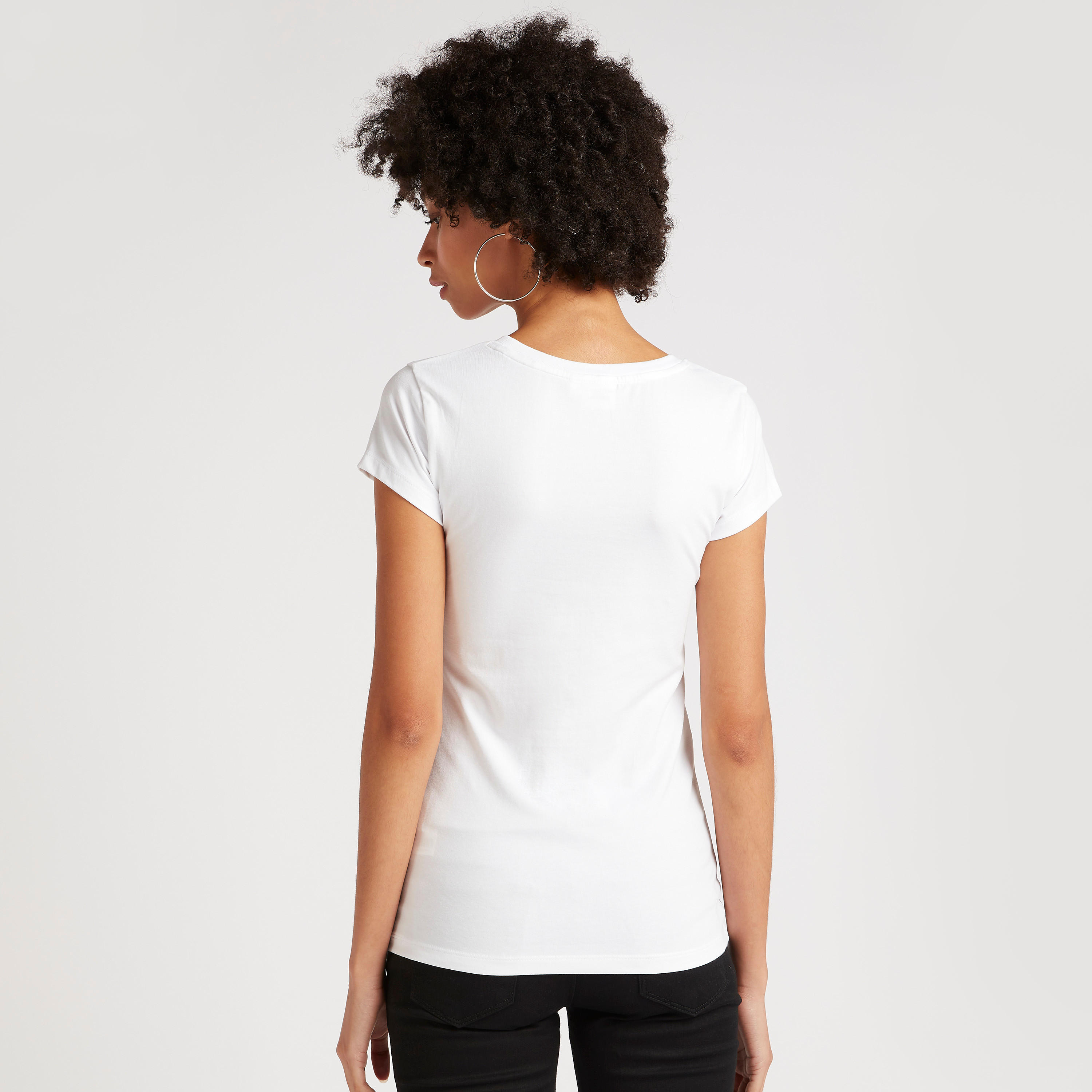 تيشيرت بياقة ضيّقة وأكمام كاب وطبعات هالو كيتي-women-clothing-tshirts-image-4