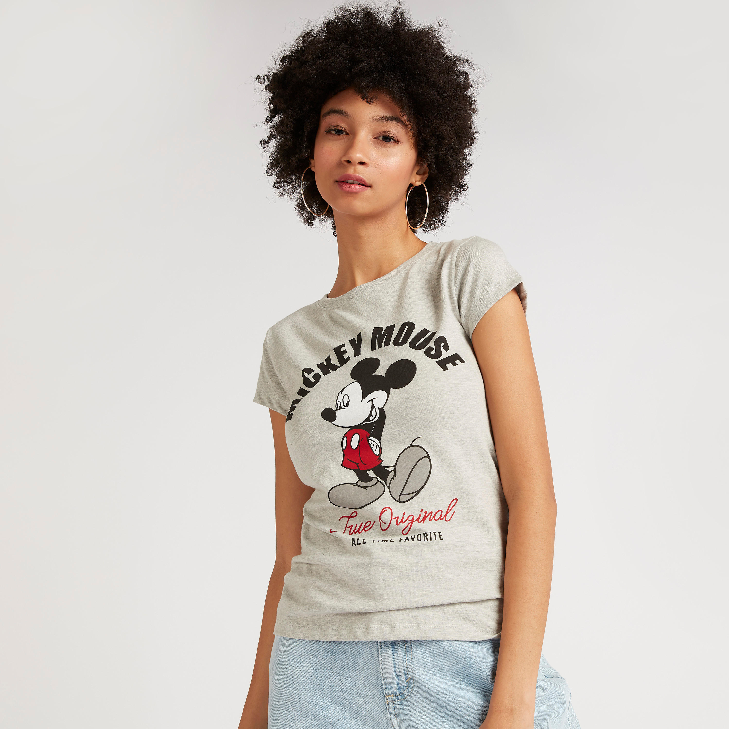 تيشيرت بياقة ضيّقة وأكمام كاب وطبعات ميني ماوس-women-clothing-tshirts-image-1