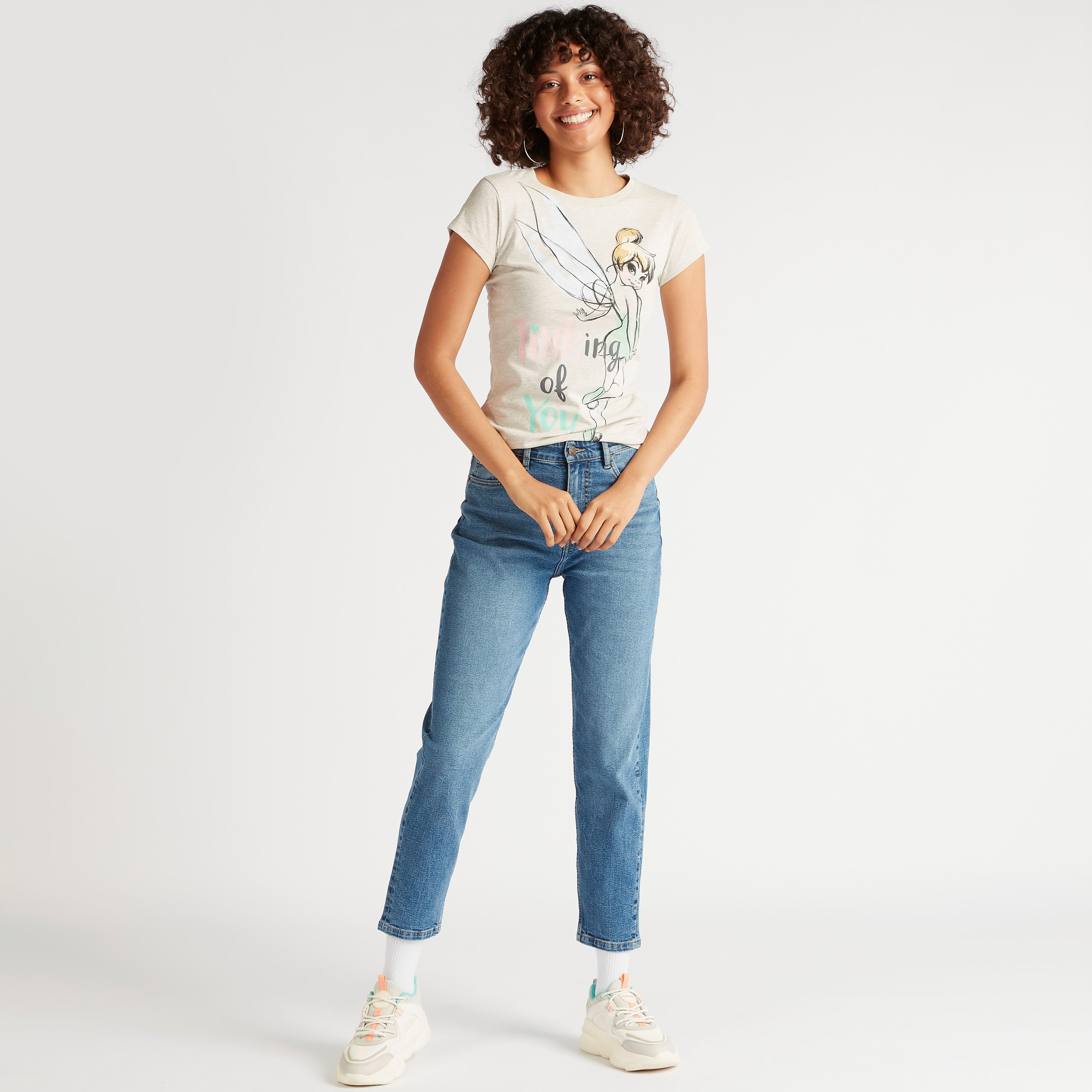 تيشيرت بياقة ضيّقة وأكمام كاب وطبعات تينكربيل-women-clothing-tshirts-image-2