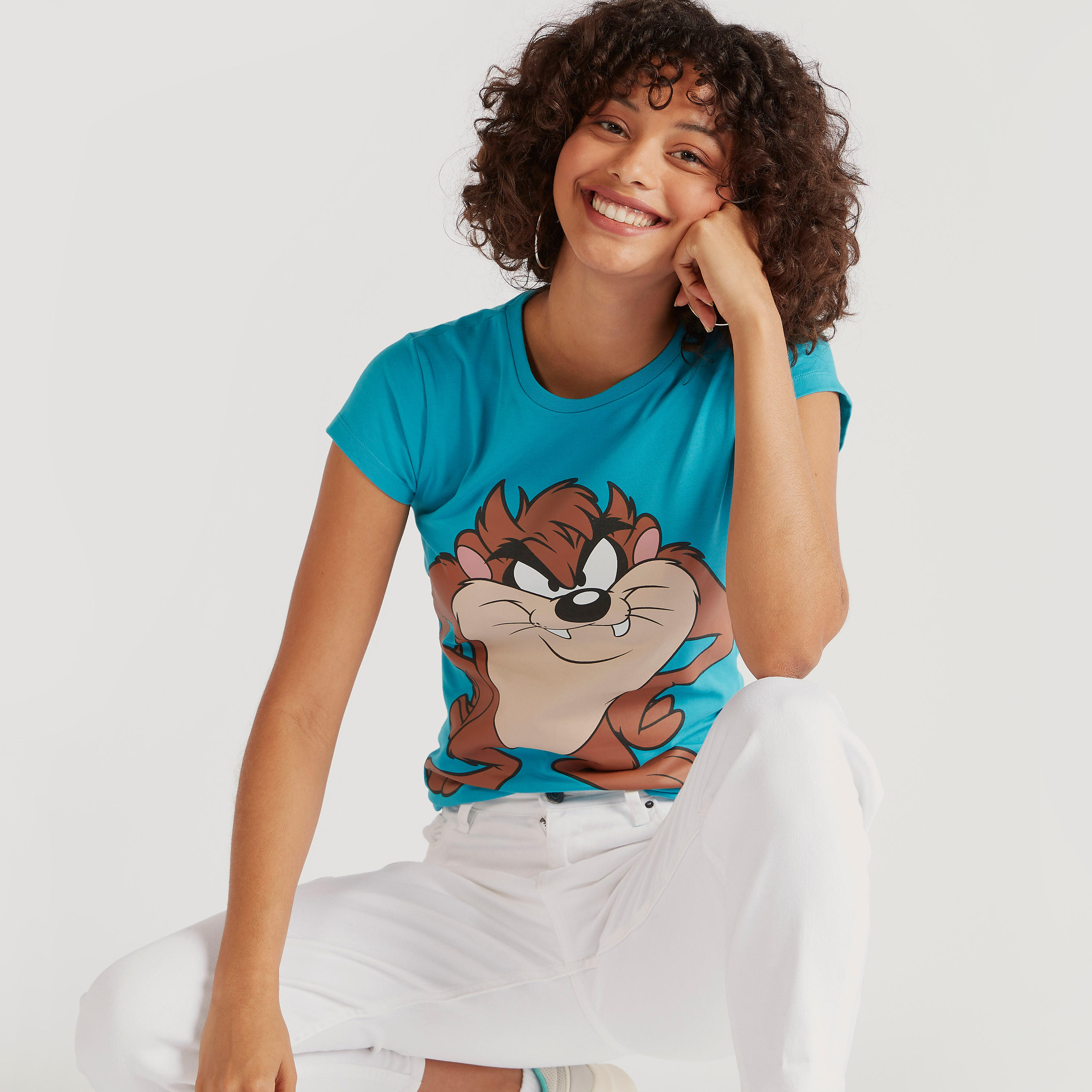 تيشيرت بياقة ضيقة وأكمام كاب وطبعات لوني تيونر-women-clothing-tshirts-image-1