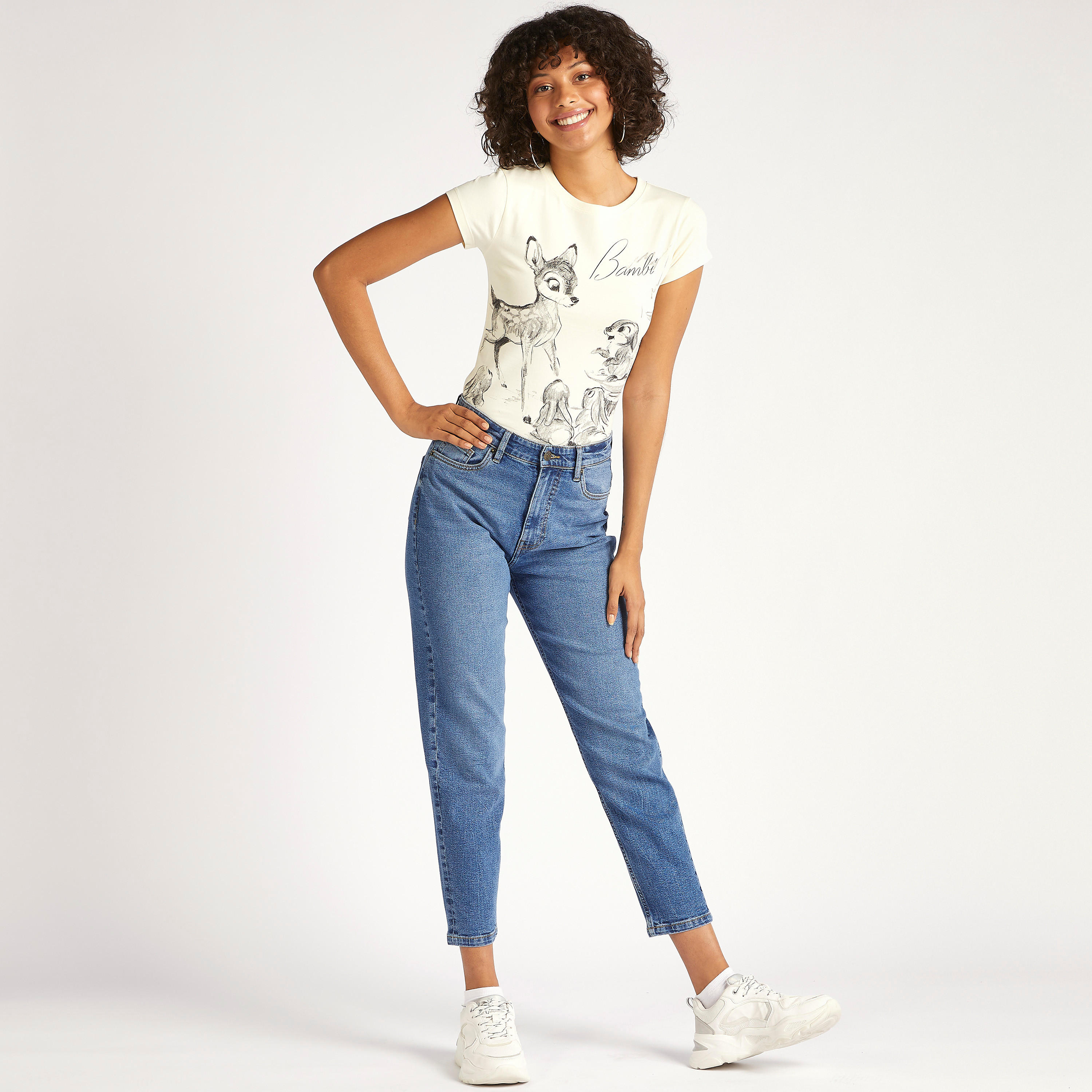 تيشيرت بياقة ضيقَة وأكمام كاب وطبعات بامبي-women-clothing-tshirts-image-2