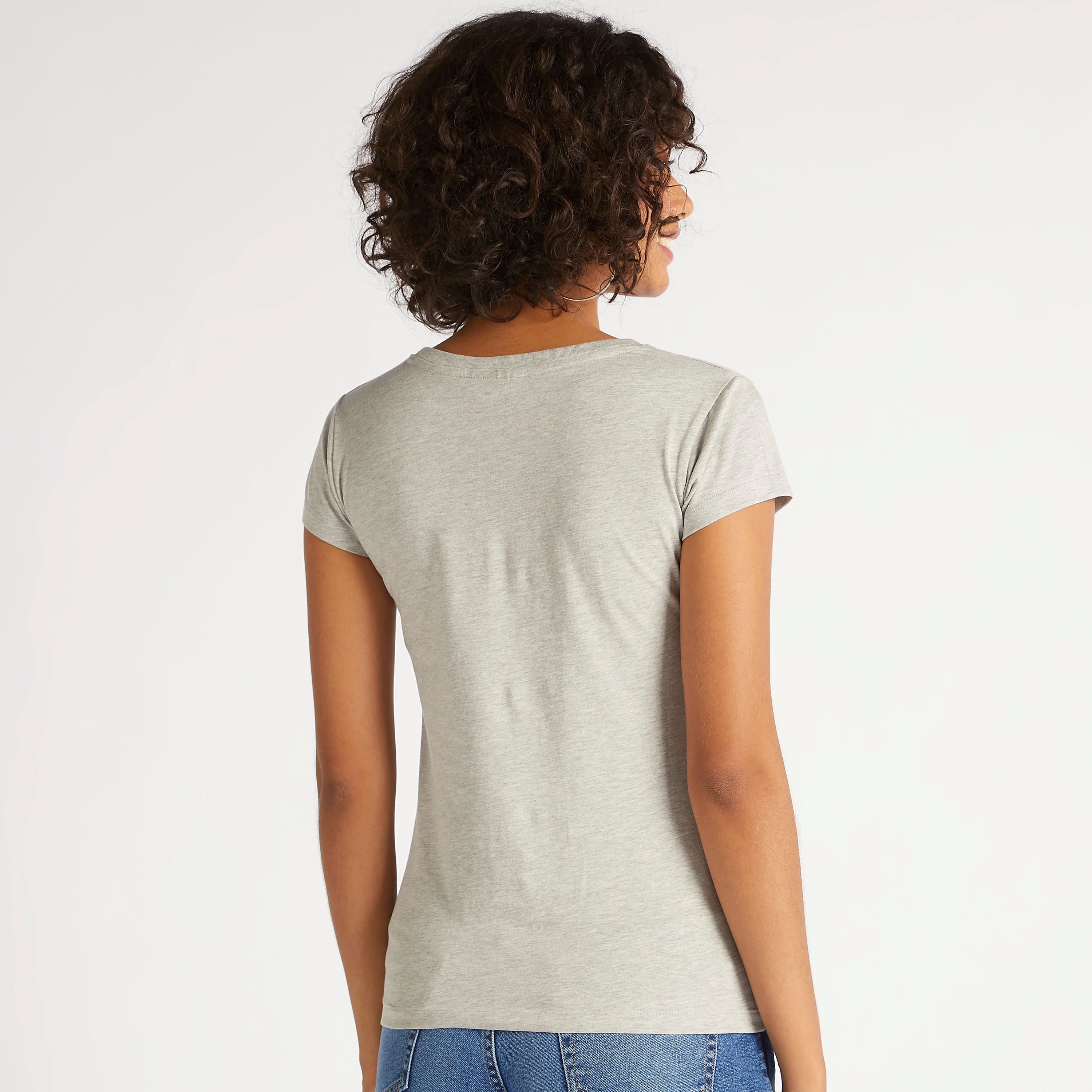 تيشيرت بياقة ضيّقة وأكمام كاب وطبعات ميكي ماوس-women-clothing-tshirts-image-4