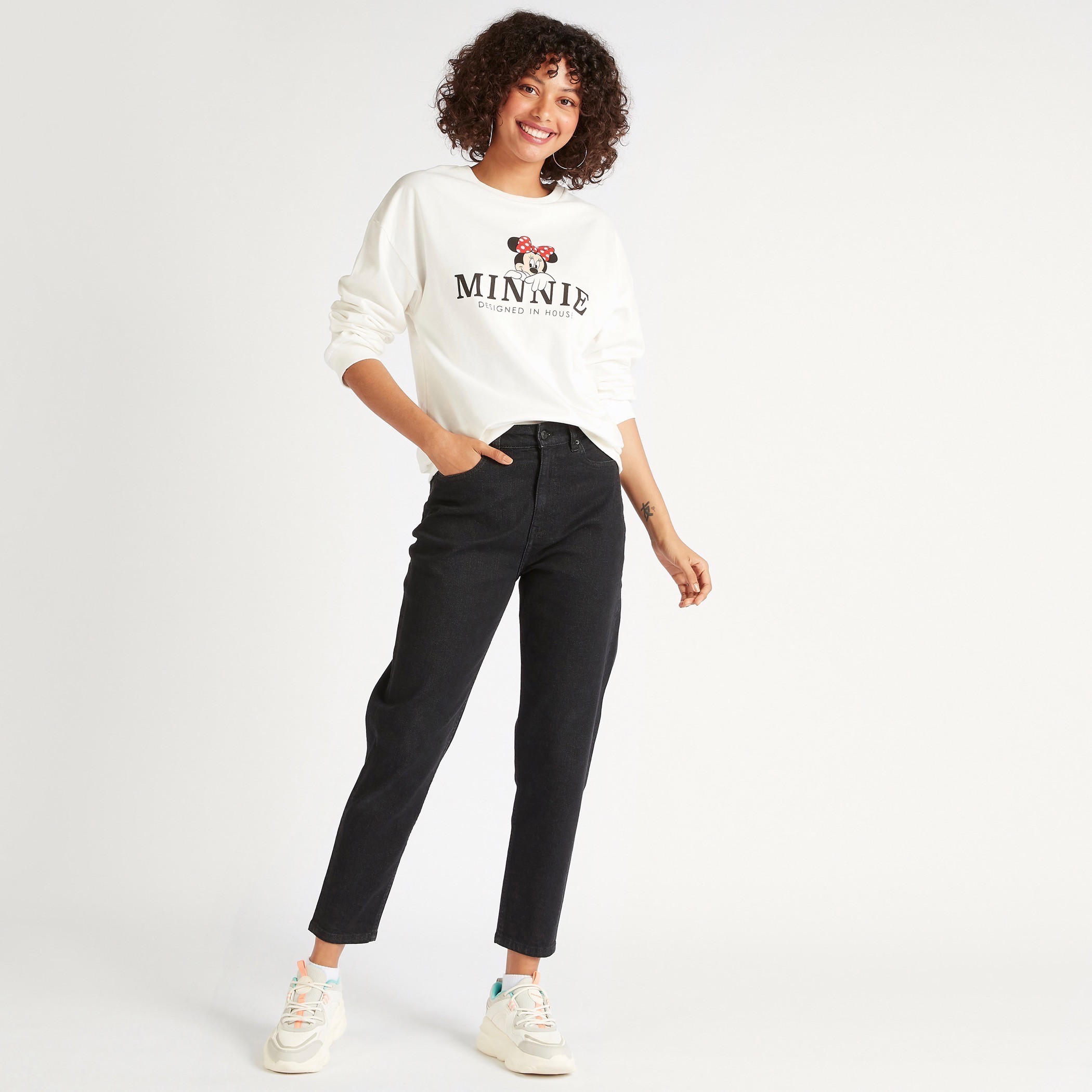 Minnie Mouse Print Sweatshirt with Long Sleeves and Crew Neck-women-winterwear-hoodiesandsweatshirts-sweatshirts-image-2