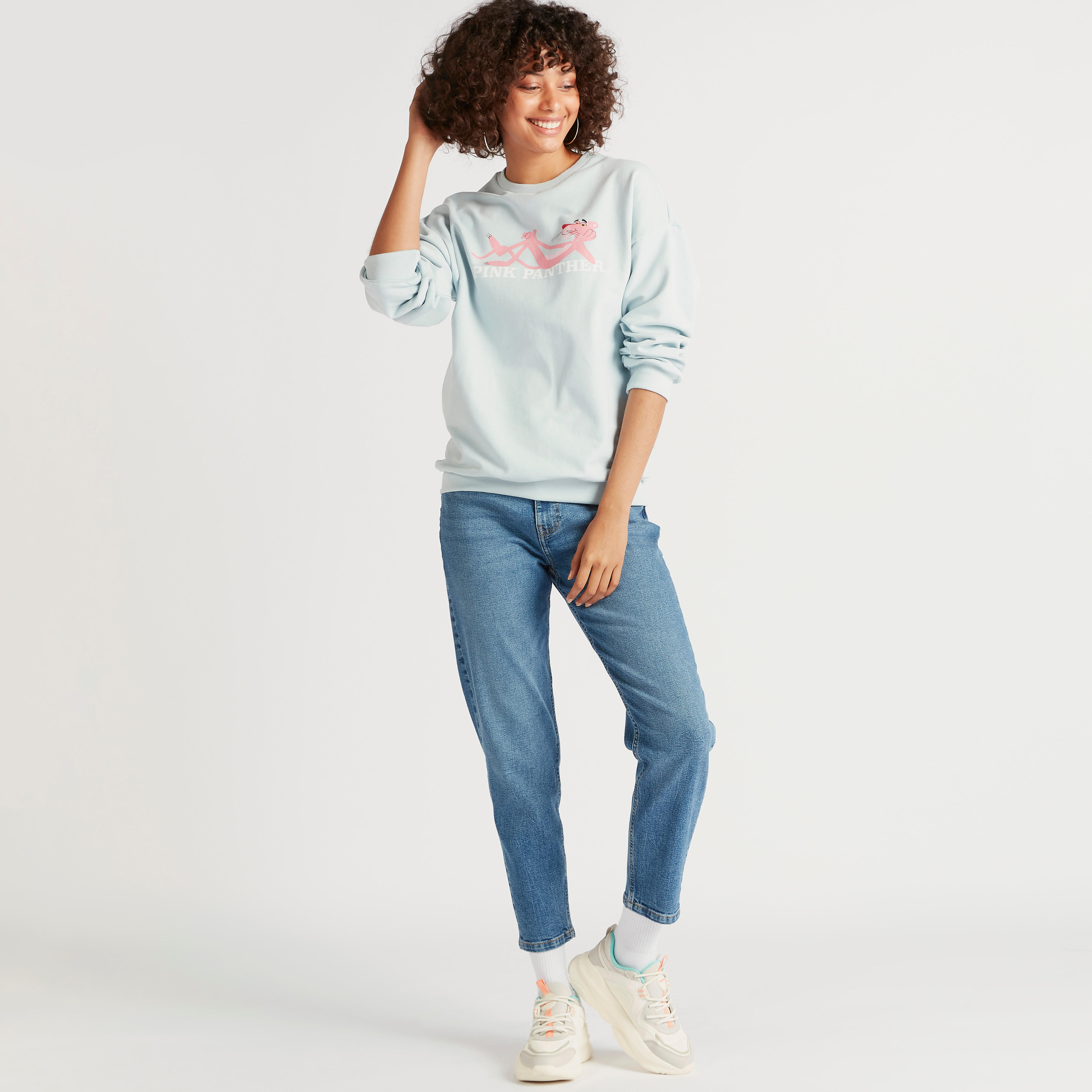 سويت شيرت بياقة ضيقة وأكمام طويلة وطبعات بينك بانتر-women-winterwear-hoodiesandsweatshirts-sweatshirts-image-2
