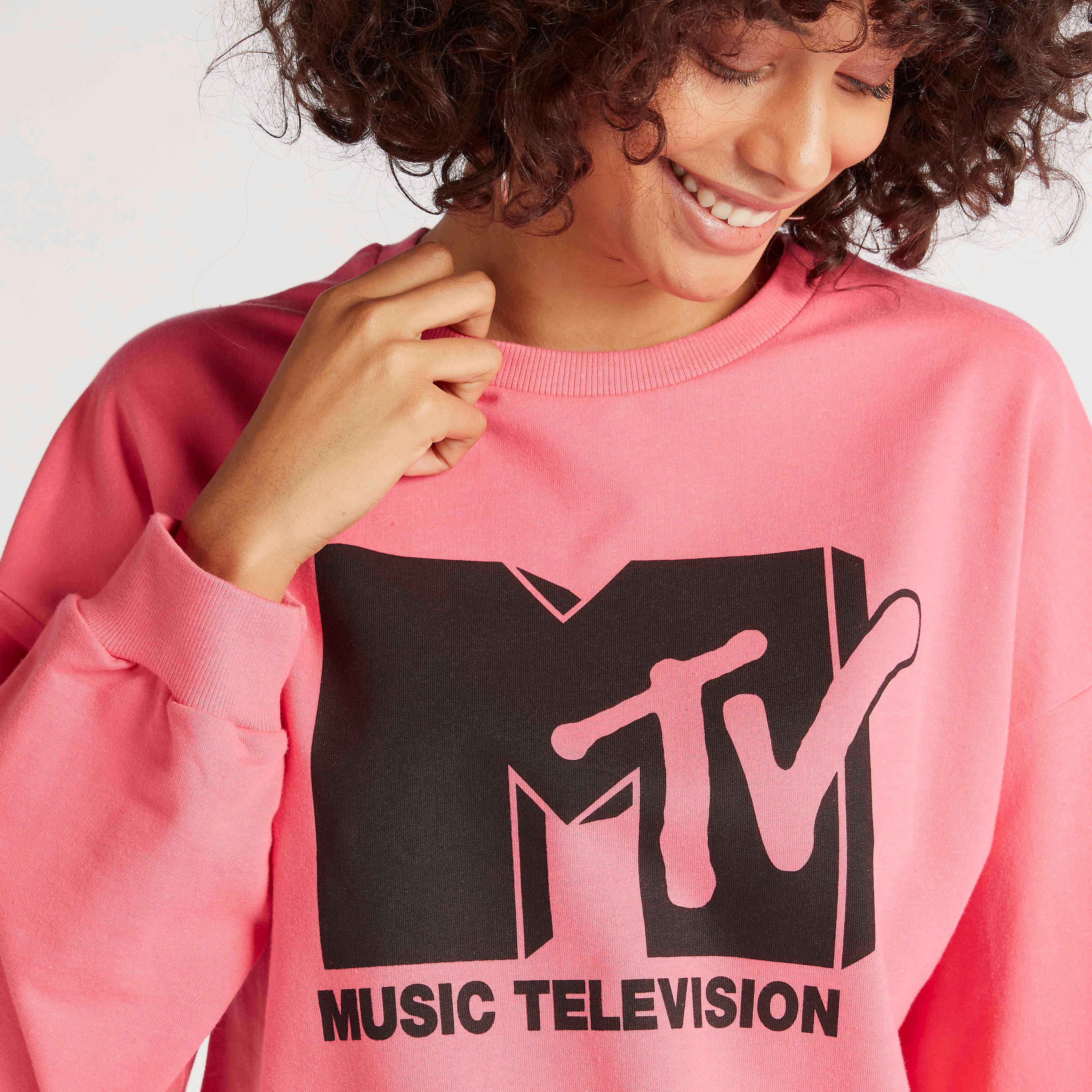 MTV Print Sweatshirt with Long Sleeves and Crew Neck-women-winterwear-hoodiesandsweatshirts-sweatshirts-image-3