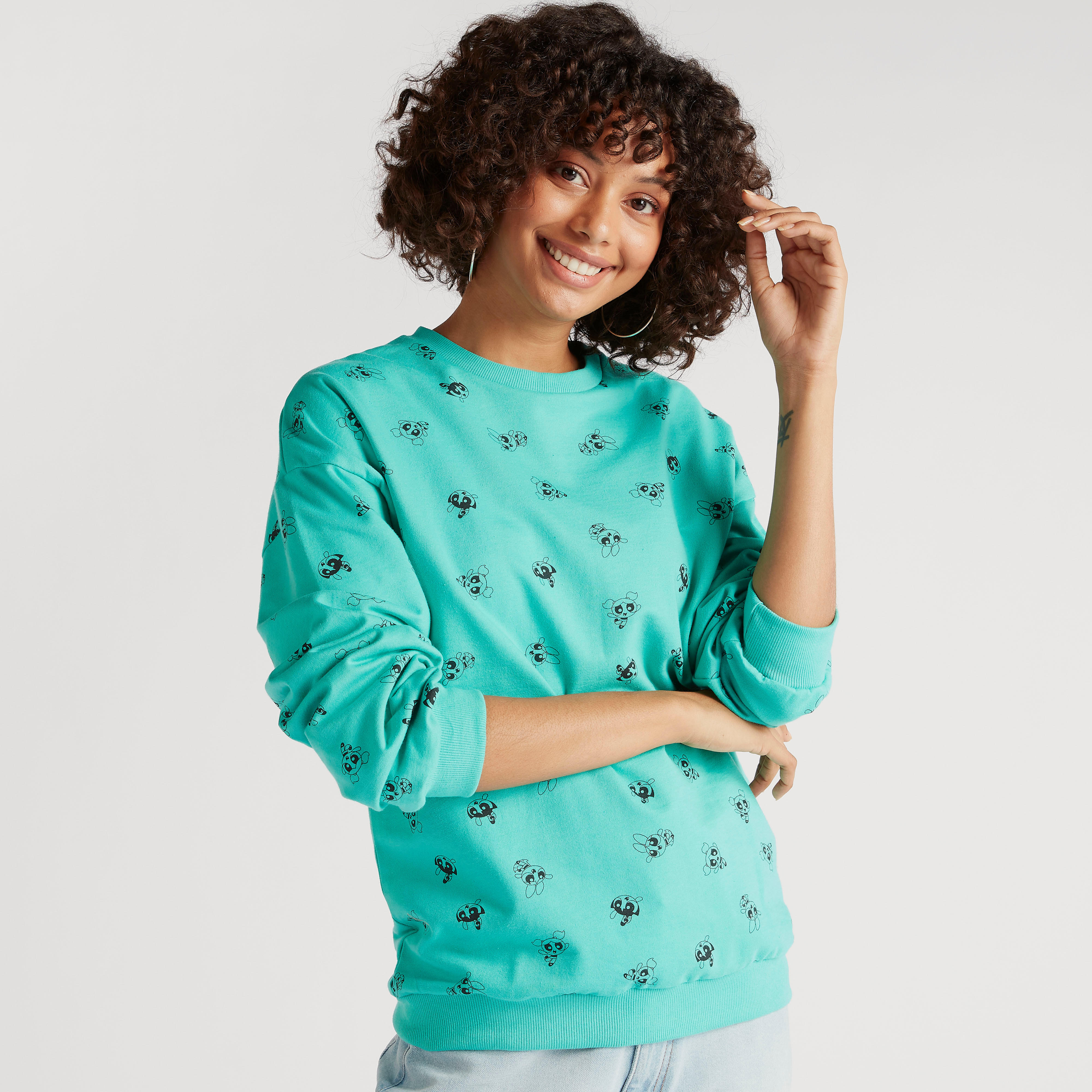 سويت شيرت بياقة ضيّقة وأكمام طويلة وطبعات فتيات القوة-women-winterwear-hoodiesandsweatshirts-sweatshirts-image-1