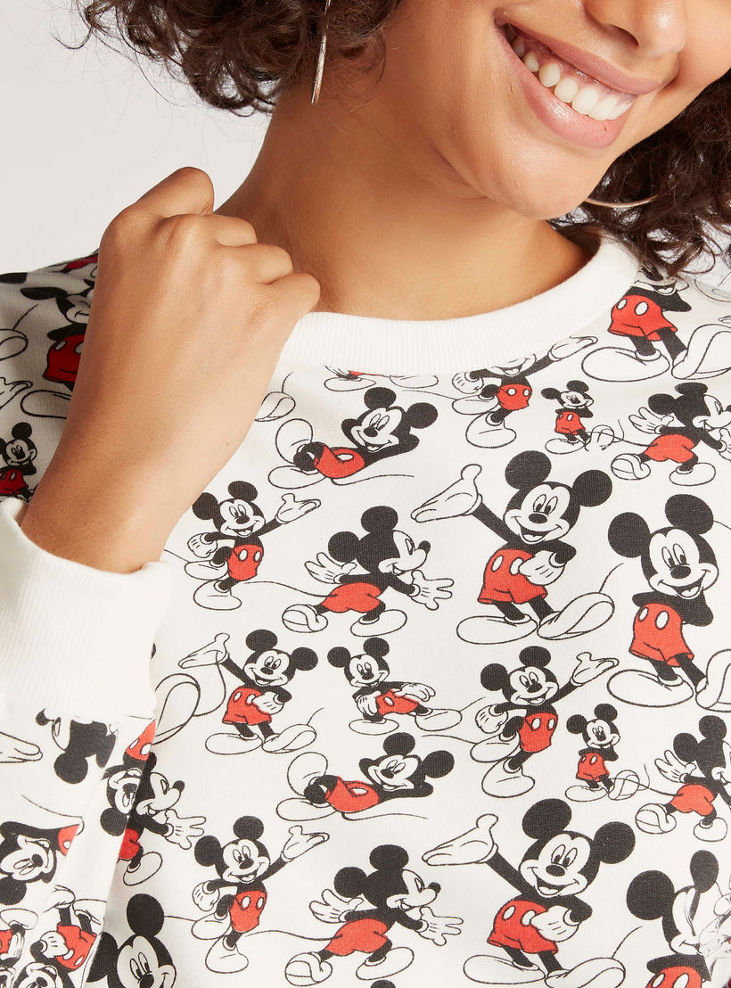 سويت شيرت بياقة ضيقة وأكمام طويلة وطبعات ميكي ماوس-women-winterwear-hoodiesandsweatshirts-sweatshirts-image-4