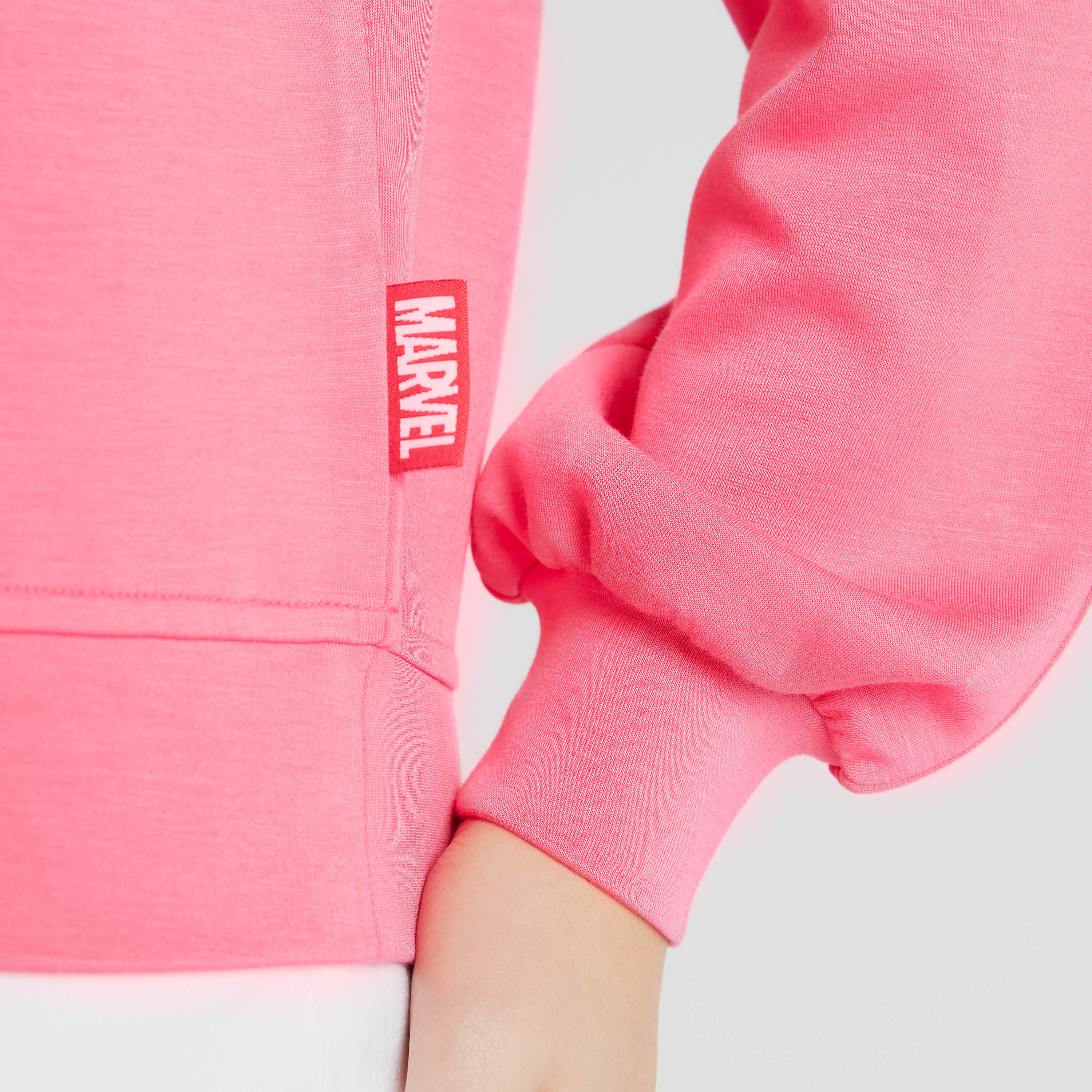 سويت شيرت بياقة ضيّقة وأكمام طويلة وطبعات شعار مارفل-women-winterwear-hoodiesandsweatshirts-sweatshirts-image-6