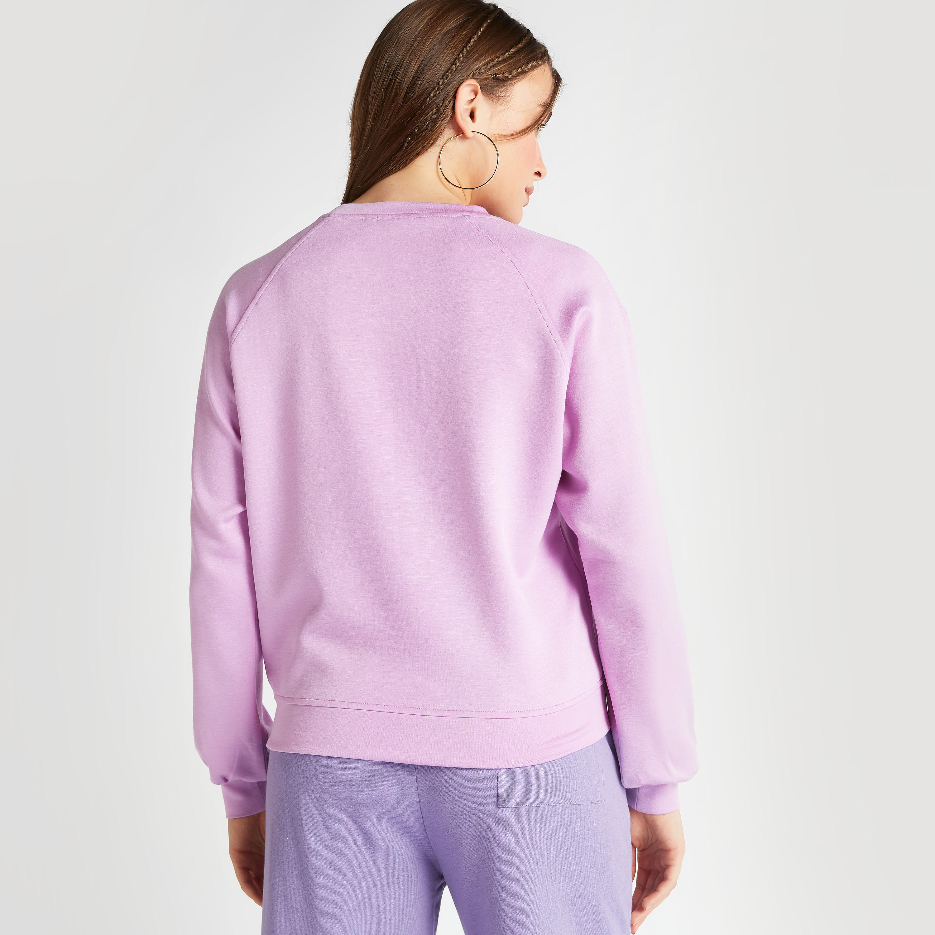 سويت شيرت بأكمام طويلة و ياقة ضيقة وطبعات تشارلي براون-women-winterwear-hoodiesandsweatshirts-sweatshirts-image-4