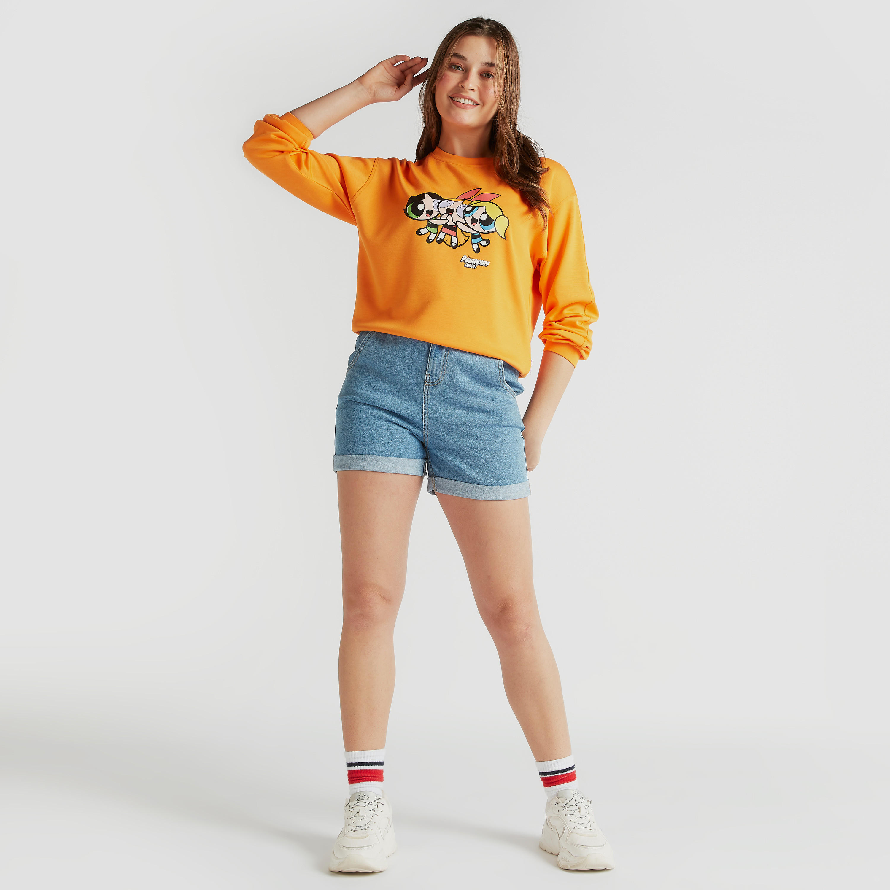 سويت شيرت بأكمام طويلة وياقة ضيّقة وطبعات باور باف جيرلز-women-winterwear-hoodiesandsweatshirts-sweatshirts-image-2