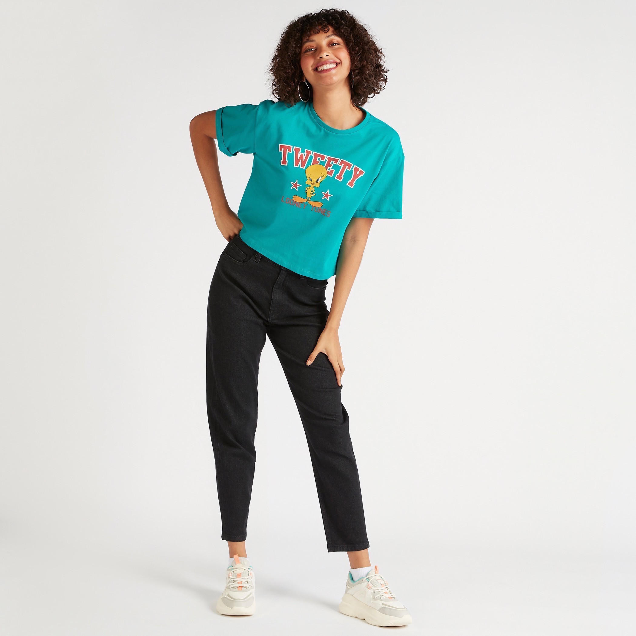 Tweety Print Crop T-shirt with Short Sleeves and Crew Neck-women-clothing-tshirts-image-2