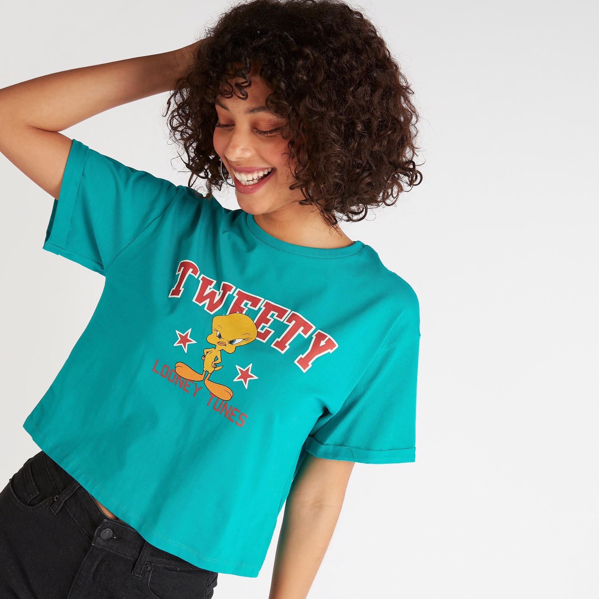 Tweety Print Crop T-shirt with Short Sleeves and Crew Neck-women-clothing-tshirts-image-5