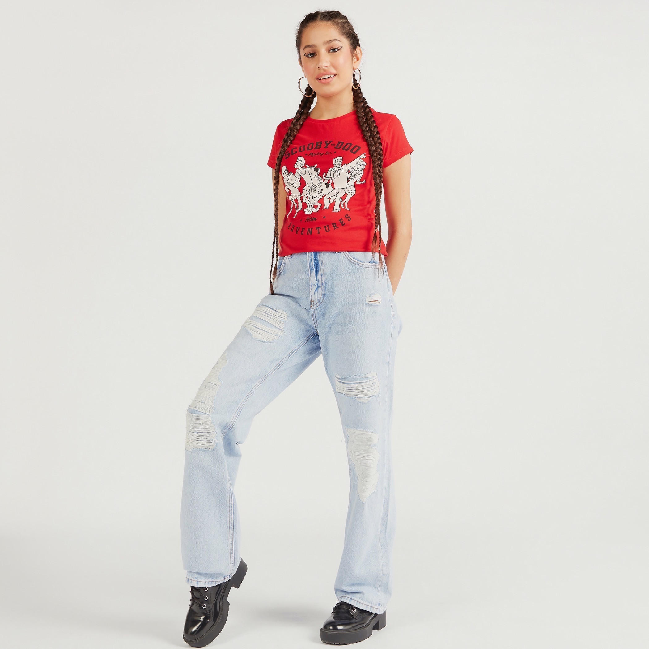تيشيرت بياقة مستديرة وأكمام قصيرة وطبعات سكوبي دو-women-clothing-tshirts-image-2