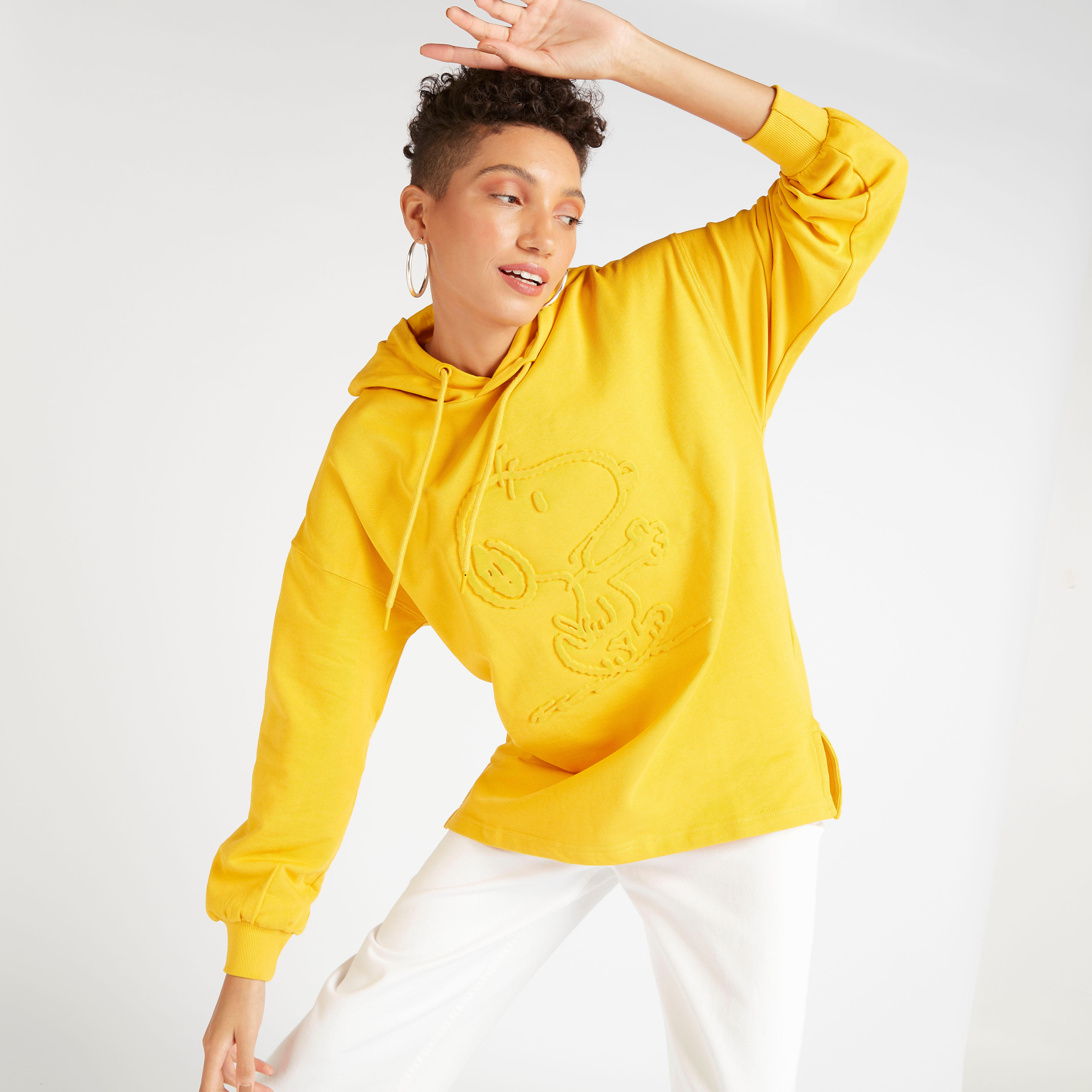 هودي بأكمام طويلة بنقوش تويتي-women-winterwear-hoodiesandsweatshirts-hoodies-image-6