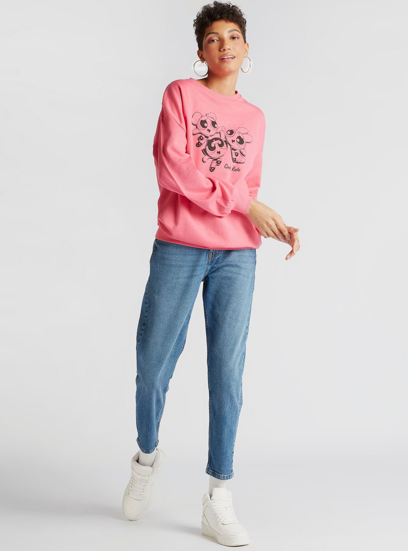 سويت شيرت بياقة ضيّقة وأكمام طويلة وطبعات فتيات القوة-women-winterwear-hoodiesandsweatshirts-sweatshirts-image-2