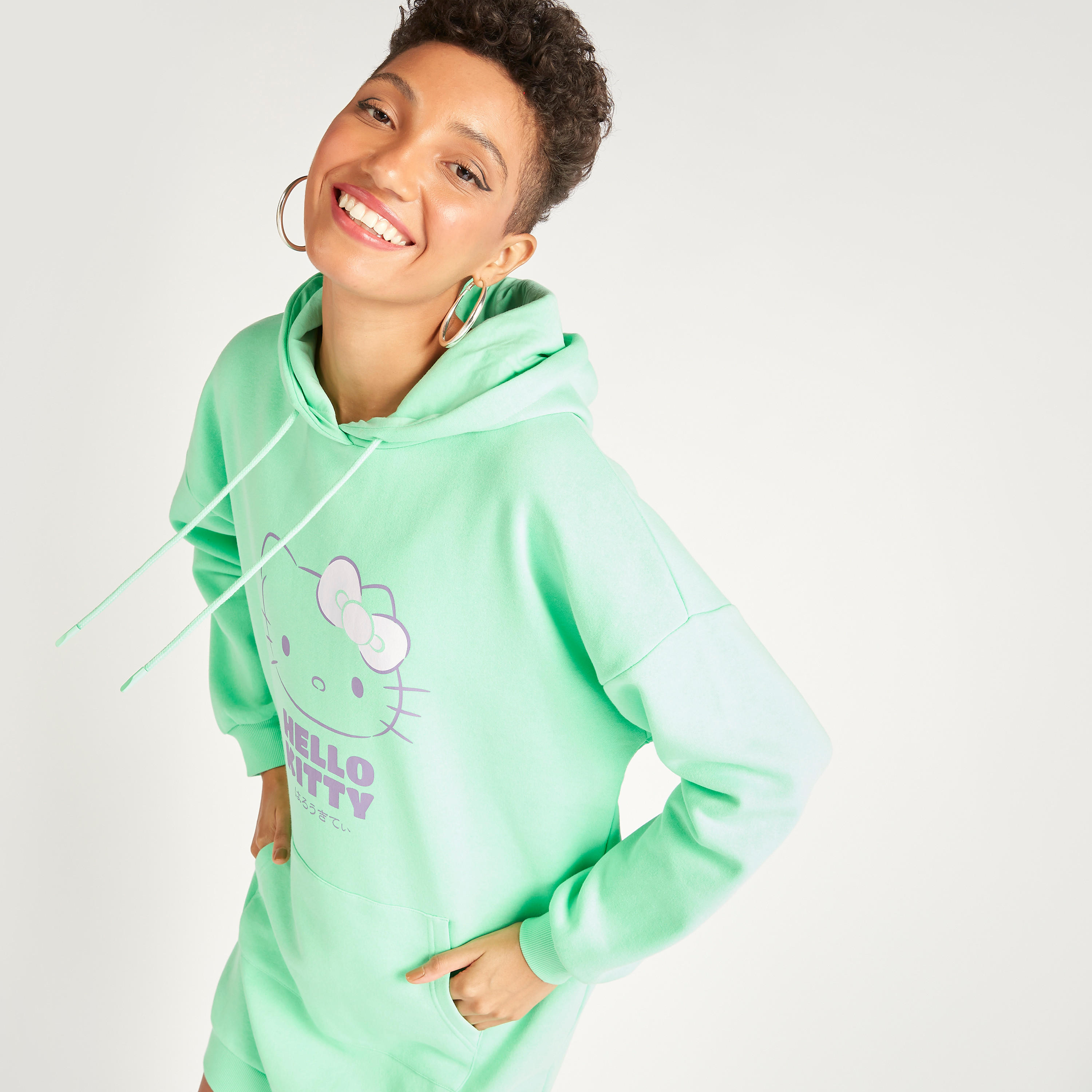 جامبر بأكمام طويلة وطبعات هالو كيتي-women-clothing-dresses-image-1