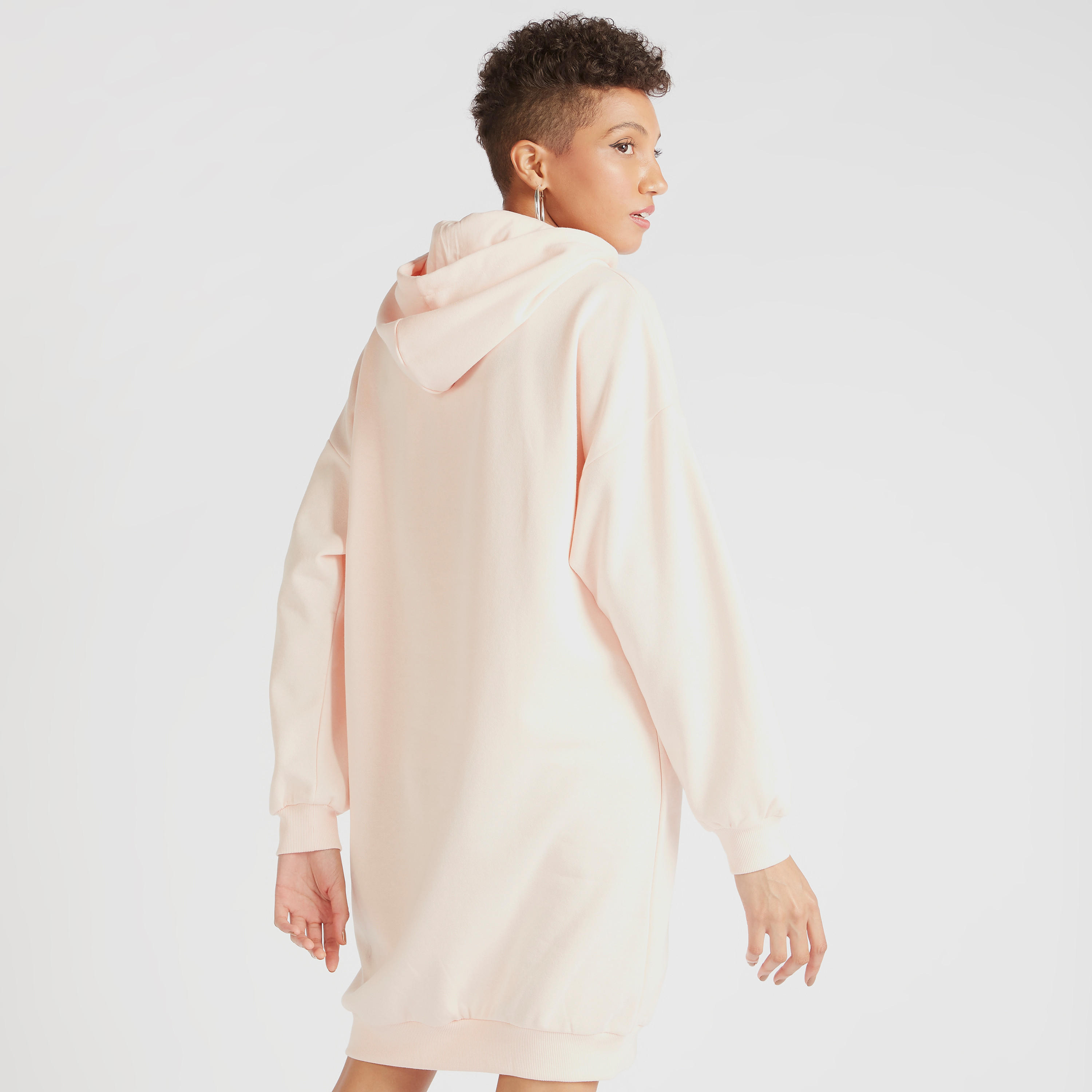 فستان جامبر بأكمام طويلة وطبعات لوني تيونز-women-clothing-dresses-image-4