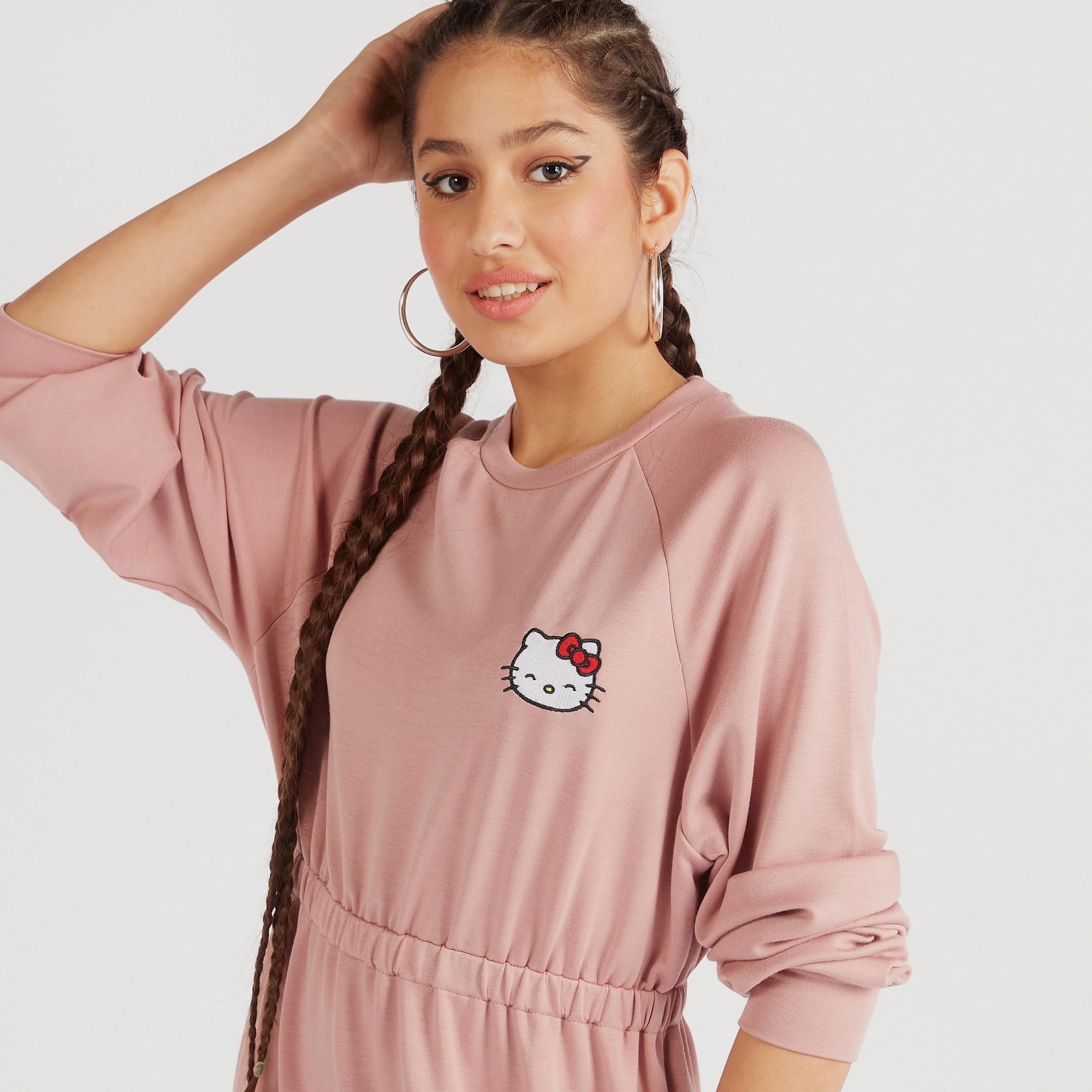 فستان ميدي واسع بتصميم هالو كيتي وأكمام طويلة-women-clothing-dresses-image-3