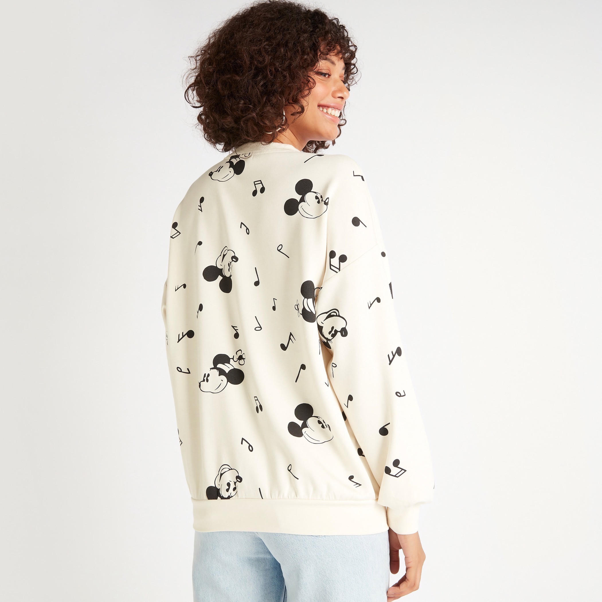 سويت شيرت بياقة مستديرة وأكمام طويلة وطبعات ميكي وميني-women-winterwear-hoodiesandsweatshirts-sweatshirts-image-4